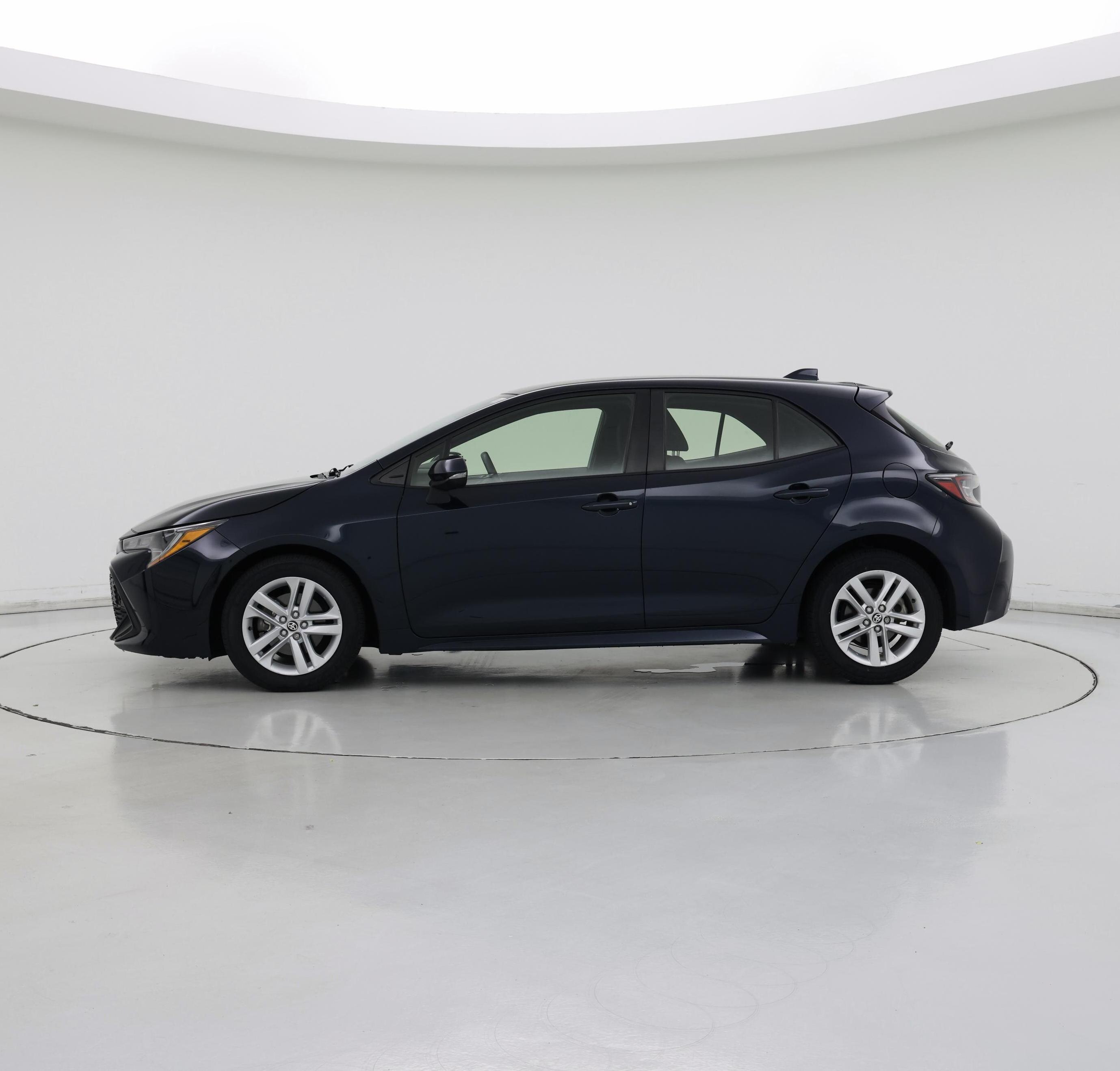 Thumbnail: 2022 Toyota Corolla - 3