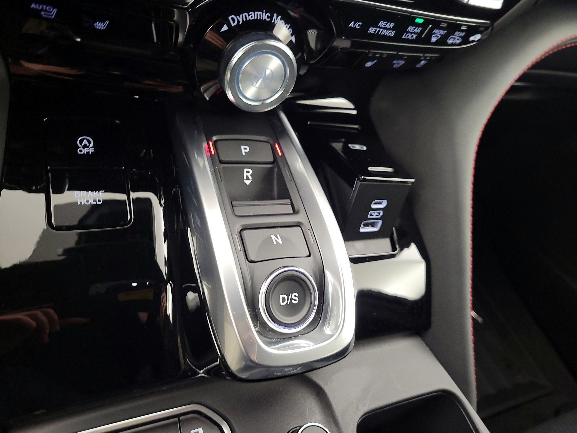 Thumbnail: 2023 Acura MDX - 18