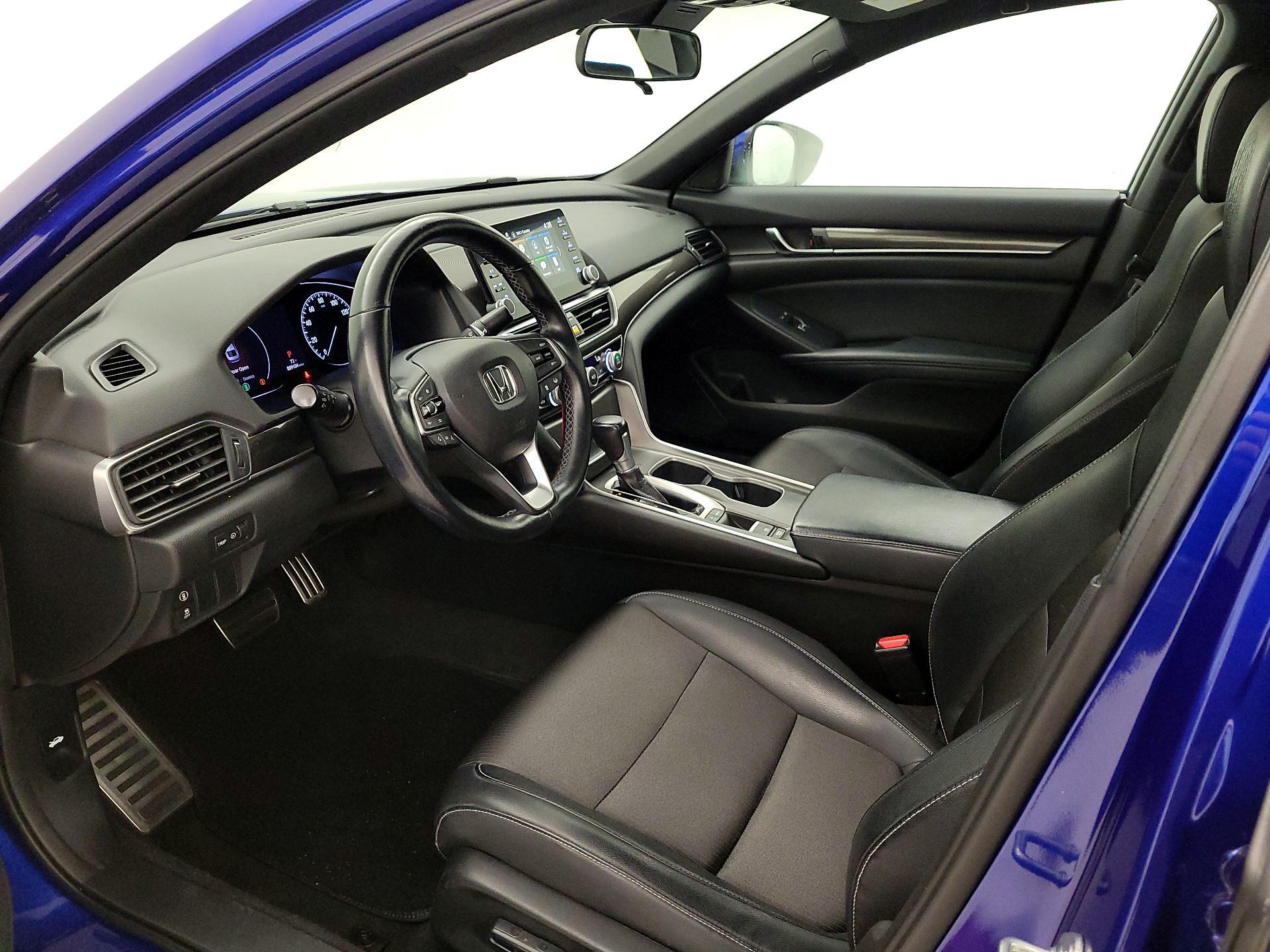 Thumbnail: 2018 Honda Accord - 11