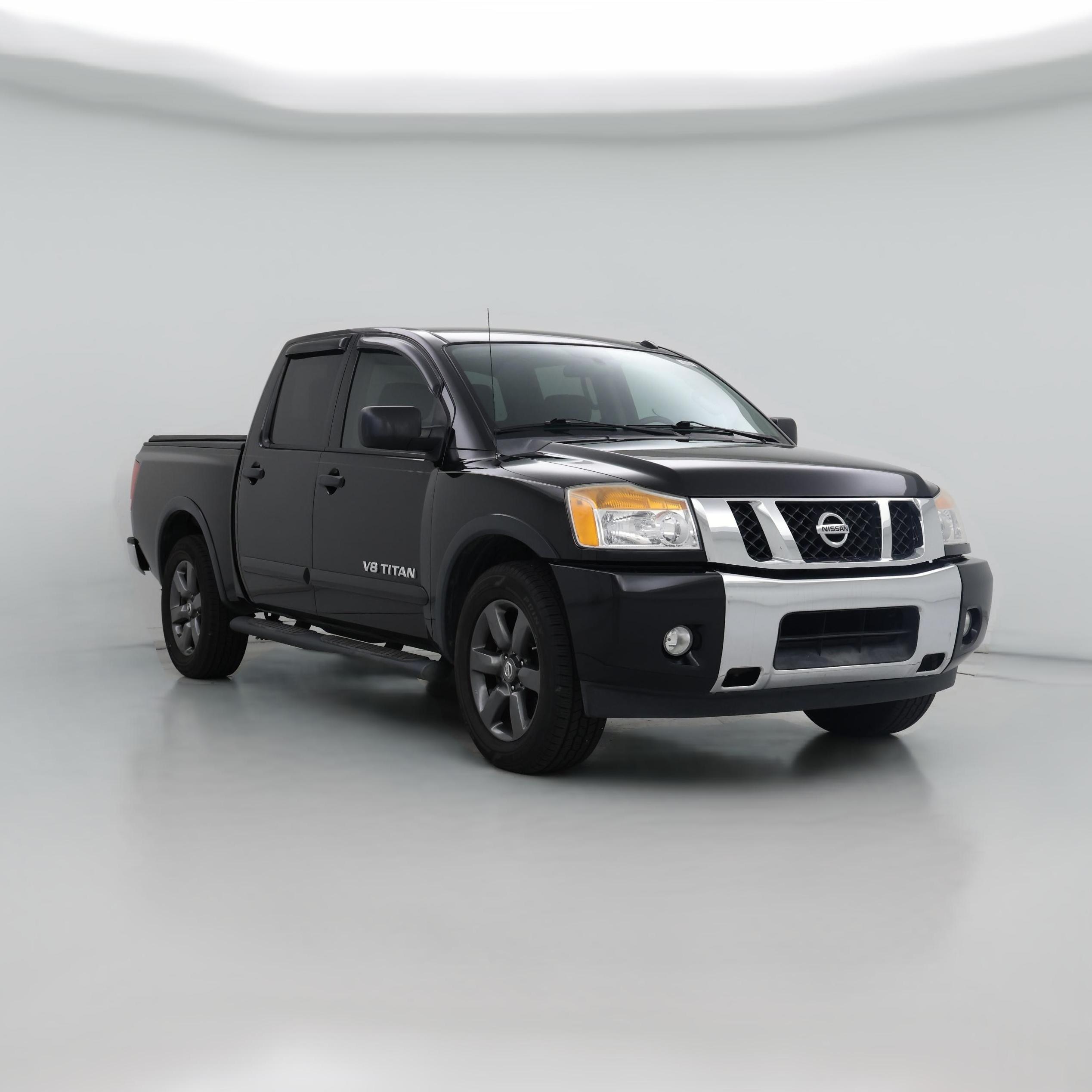 Thumbnail: 2015 Nissan Titan - 1