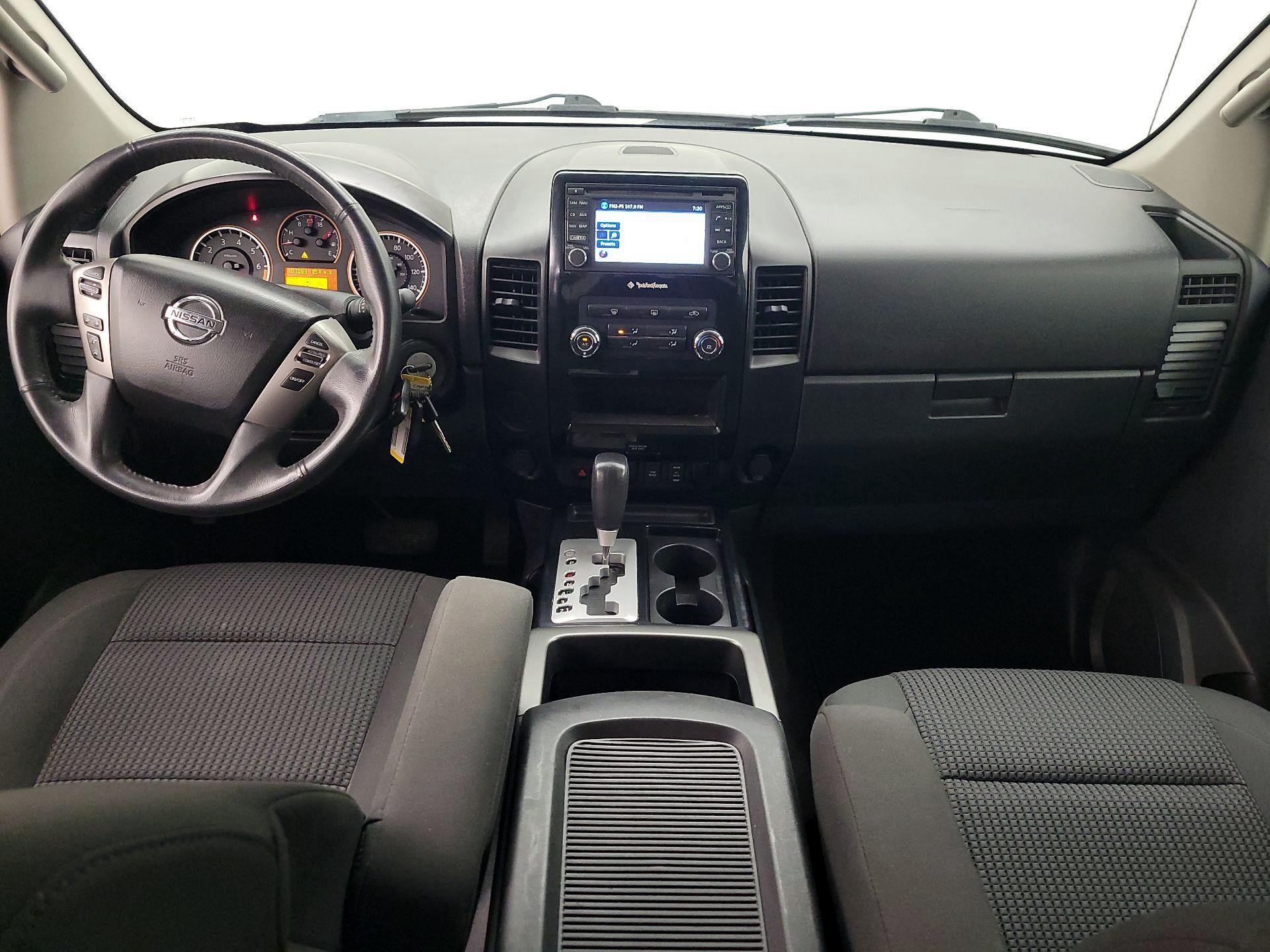 Thumbnail: 2015 Nissan Titan - 9