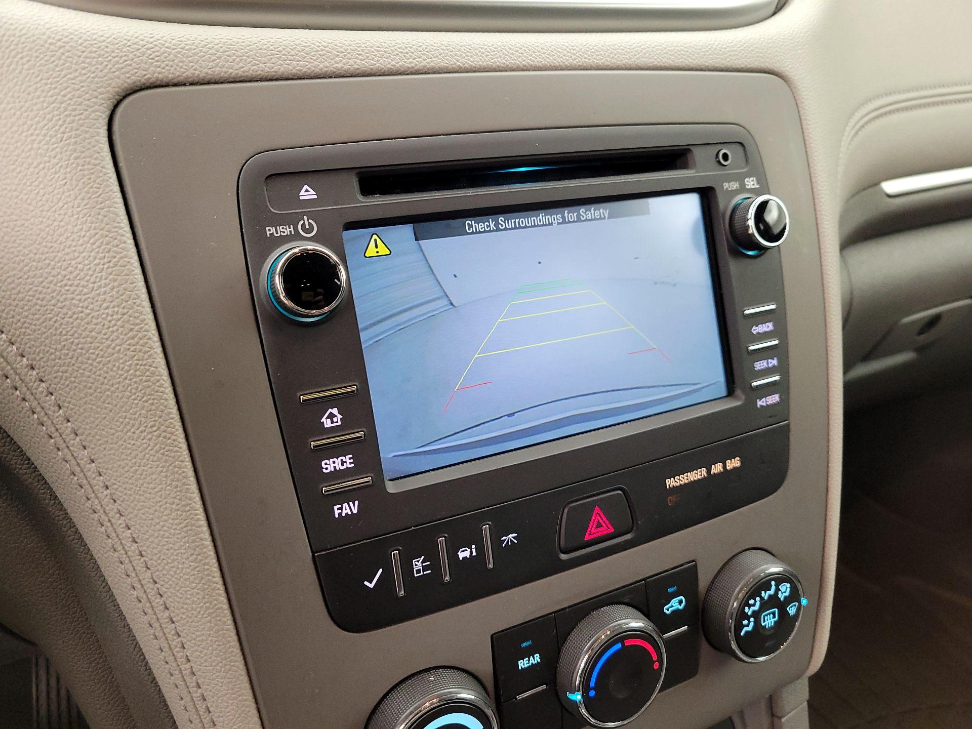 Thumbnail: 2015 Chevrolet Traverse - 14