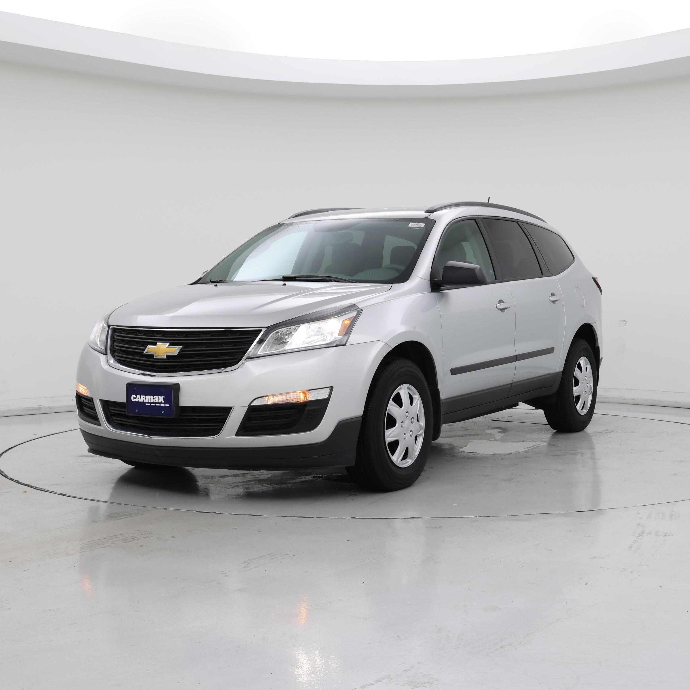 Thumbnail: 2015 Chevrolet Traverse - 4