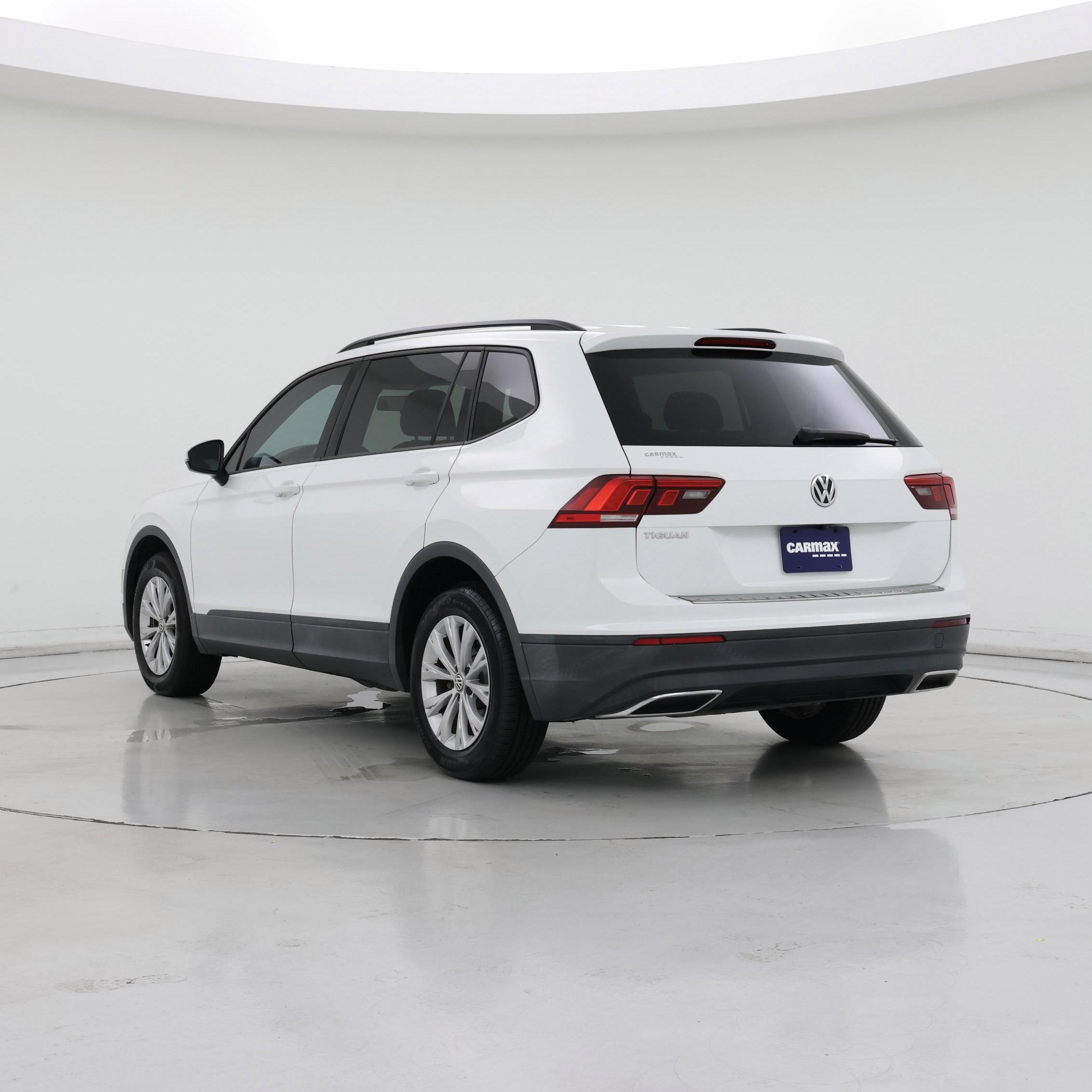 Thumbnail: 2019 Volkswagen Tiguan - 2