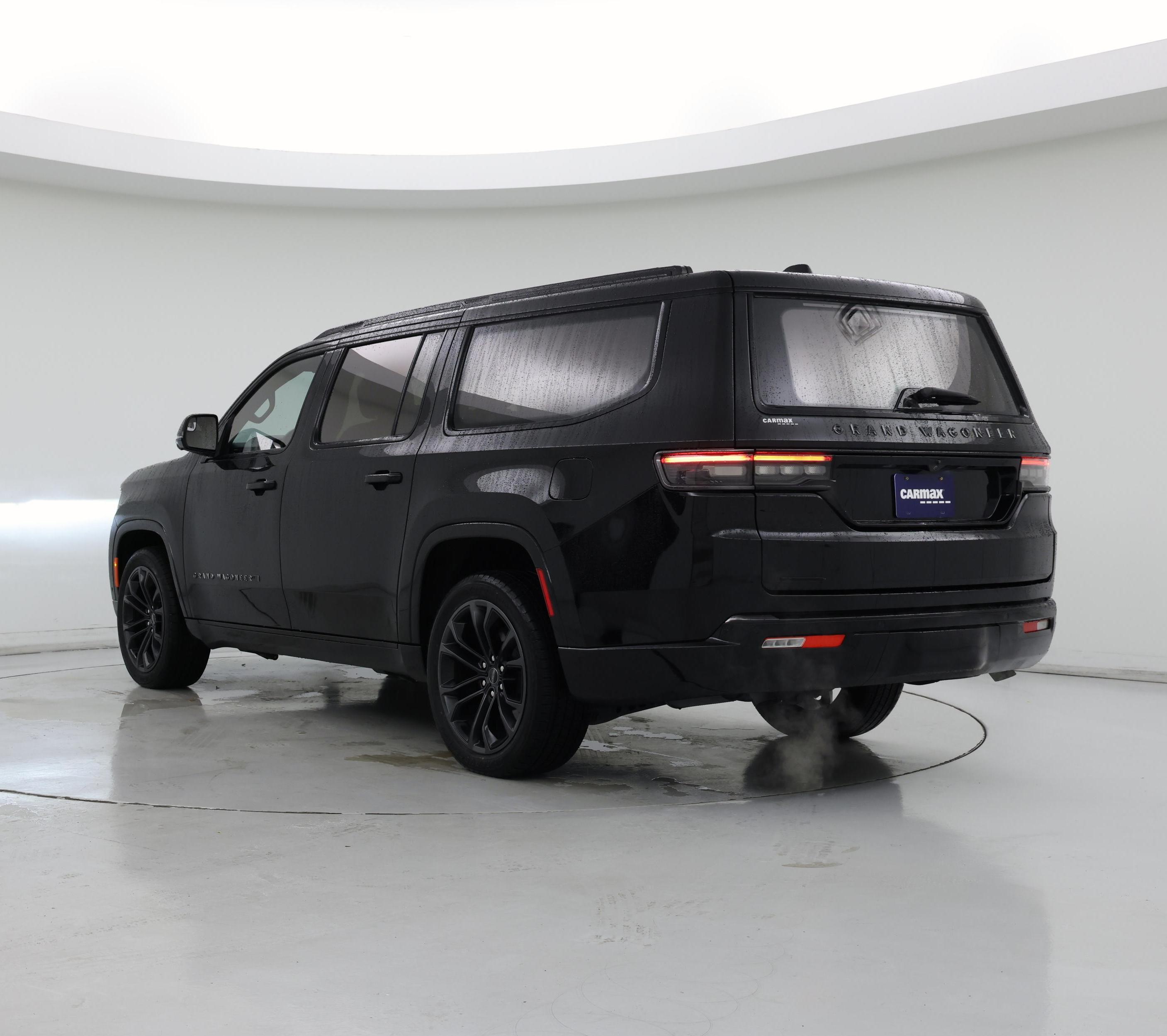 Thumbnail: 2023 Jeep Grand Wagoneer L - 2