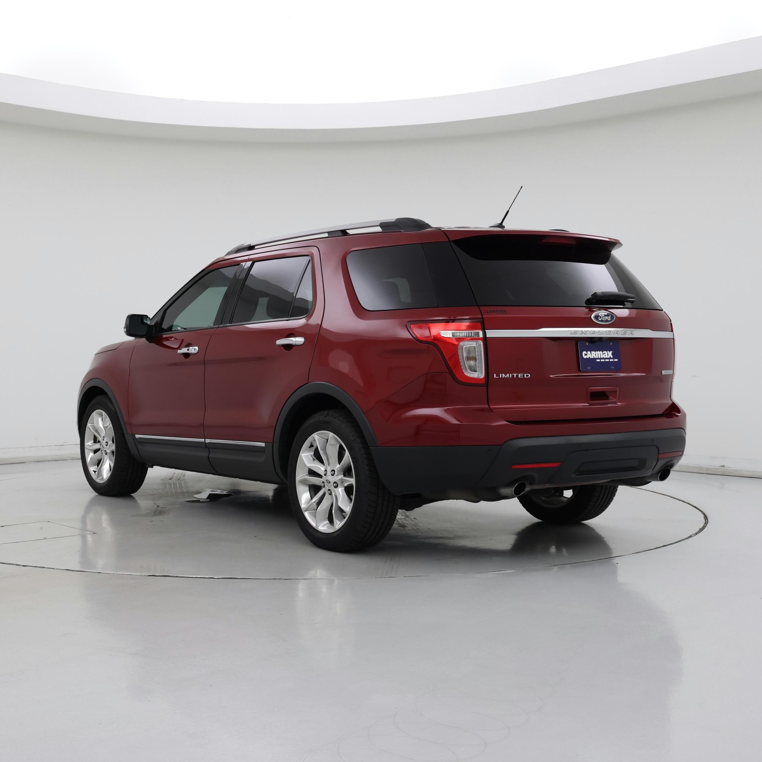 Thumbnail: 2015 Ford Explorer - 2