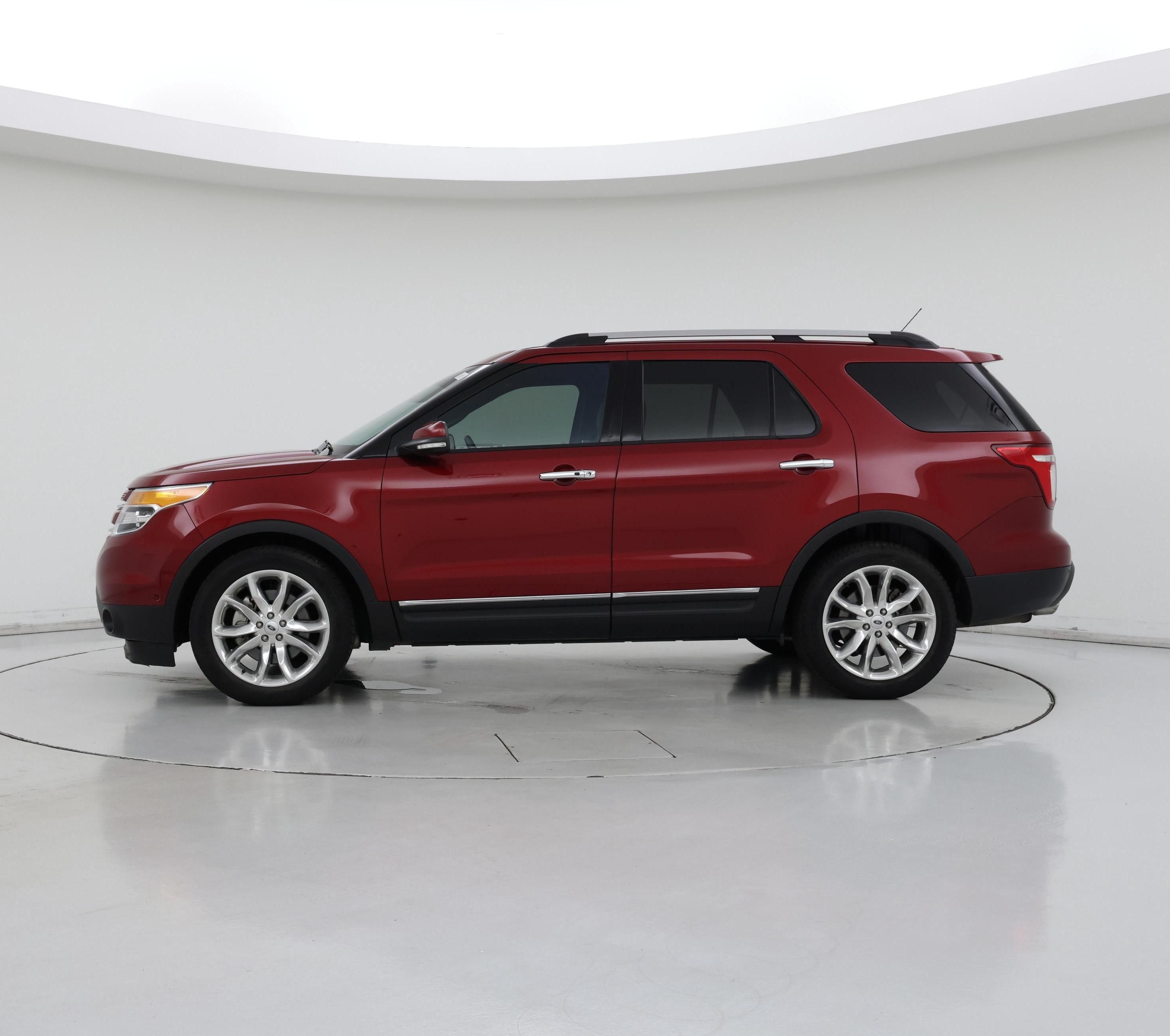 Thumbnail: 2015 Ford Explorer - 3