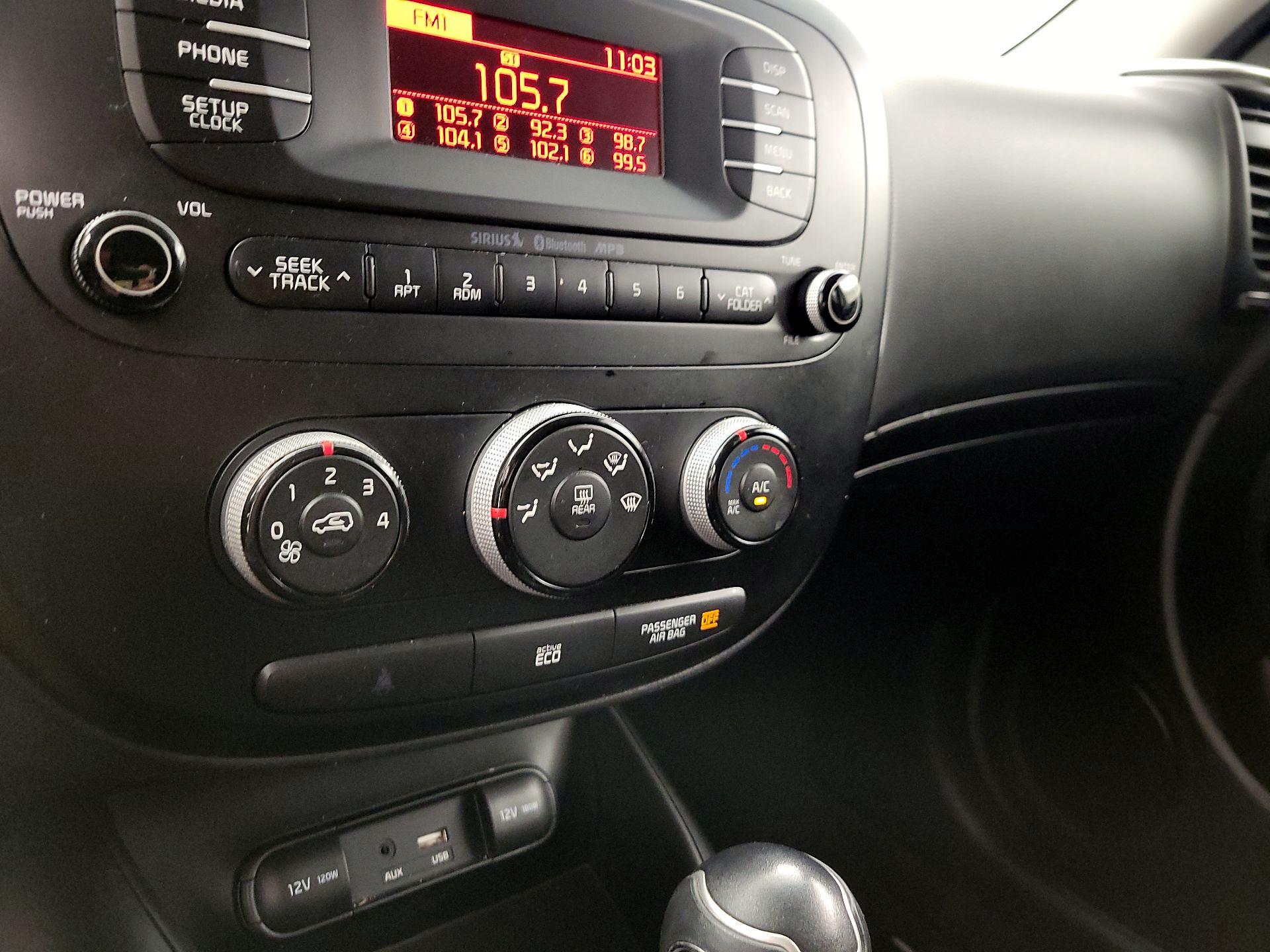Thumbnail: 2016 Kia Soul - 15