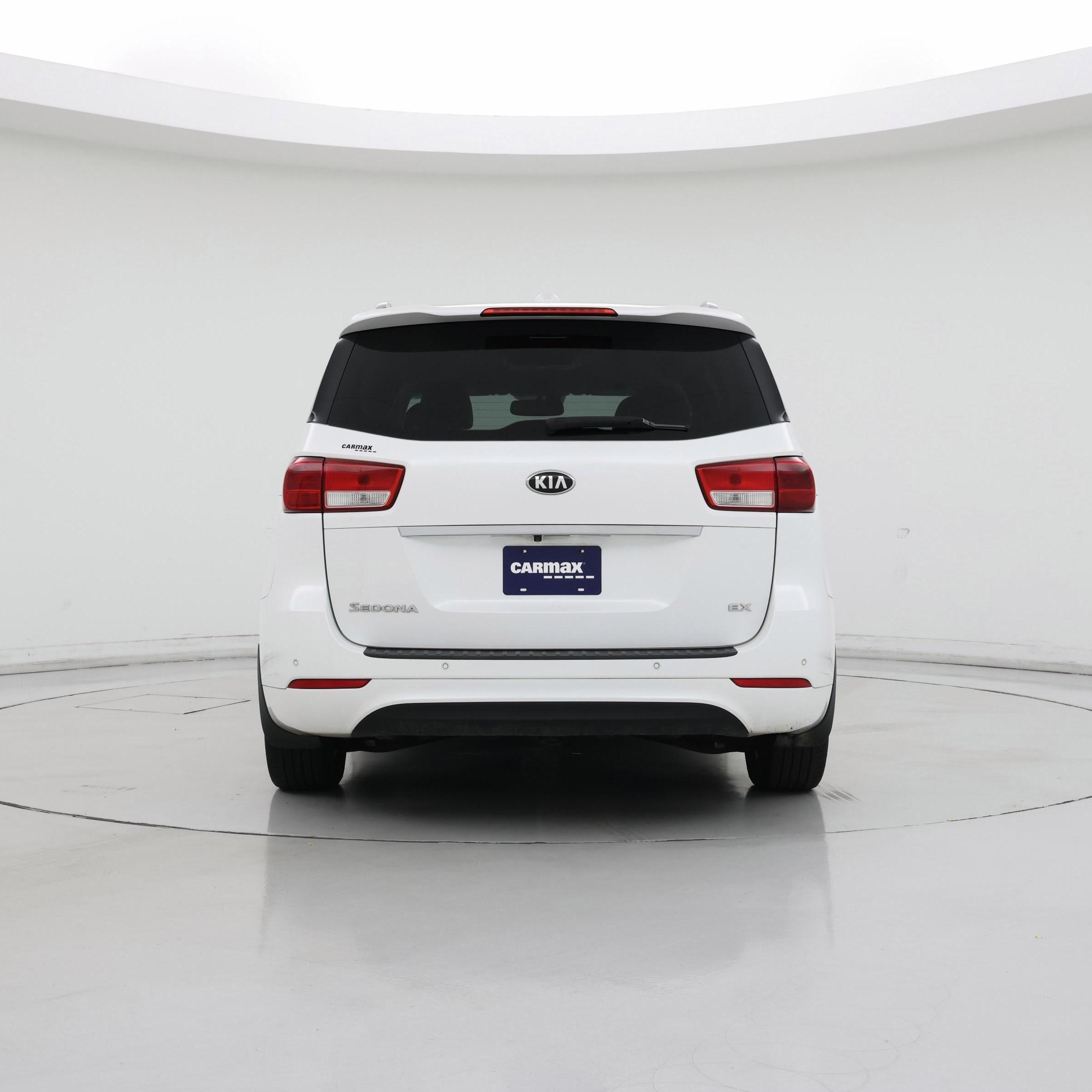 Thumbnail: 2017 Kia Sedona - 6