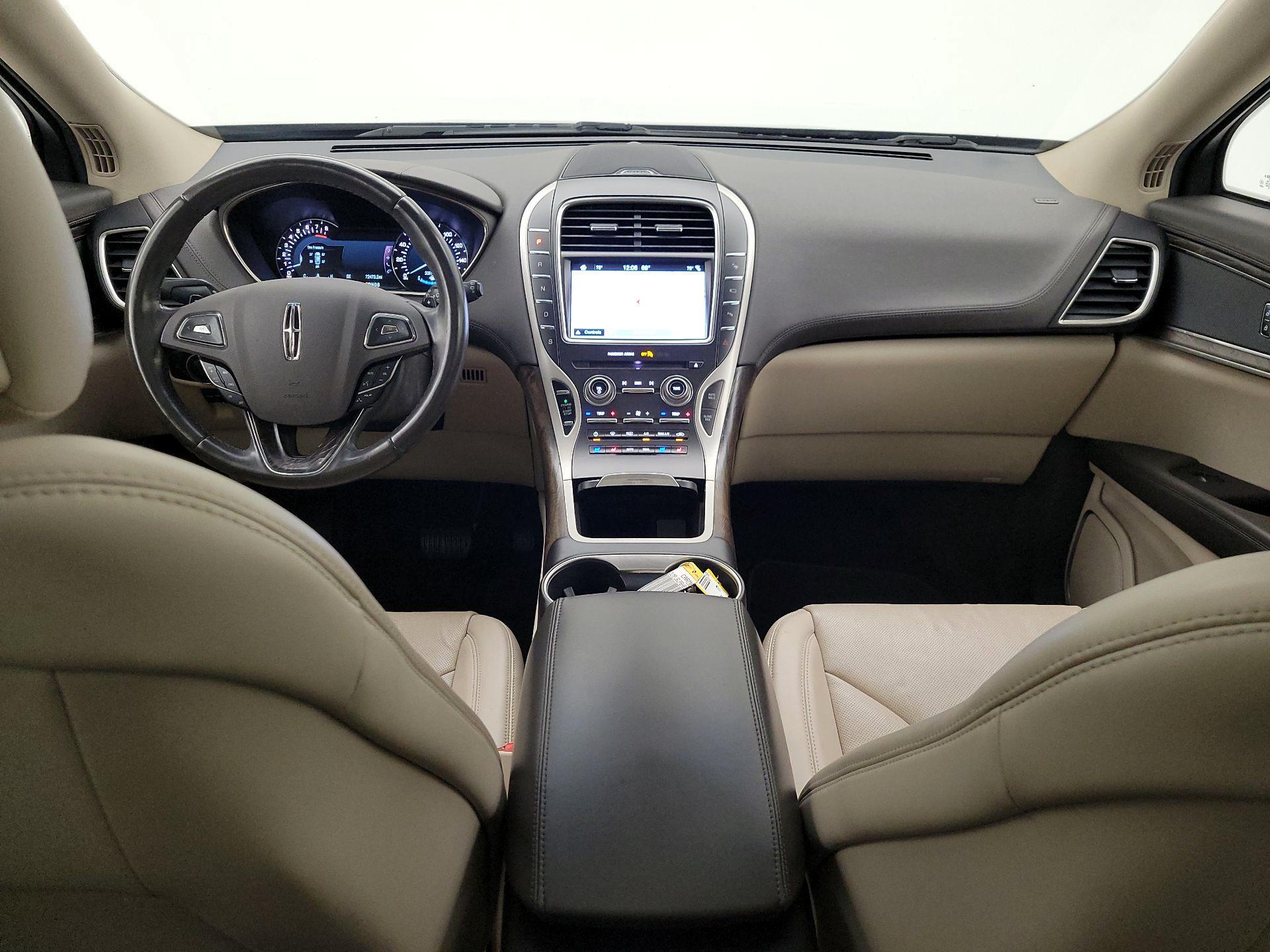 Thumbnail: 2017 Lincoln MKX - 9