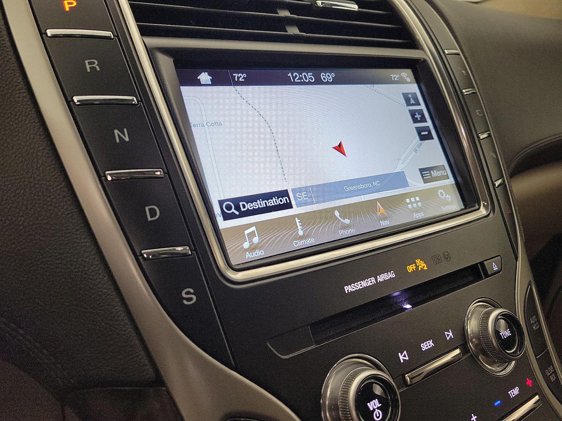 Thumbnail: 2017 Lincoln MKX - 14