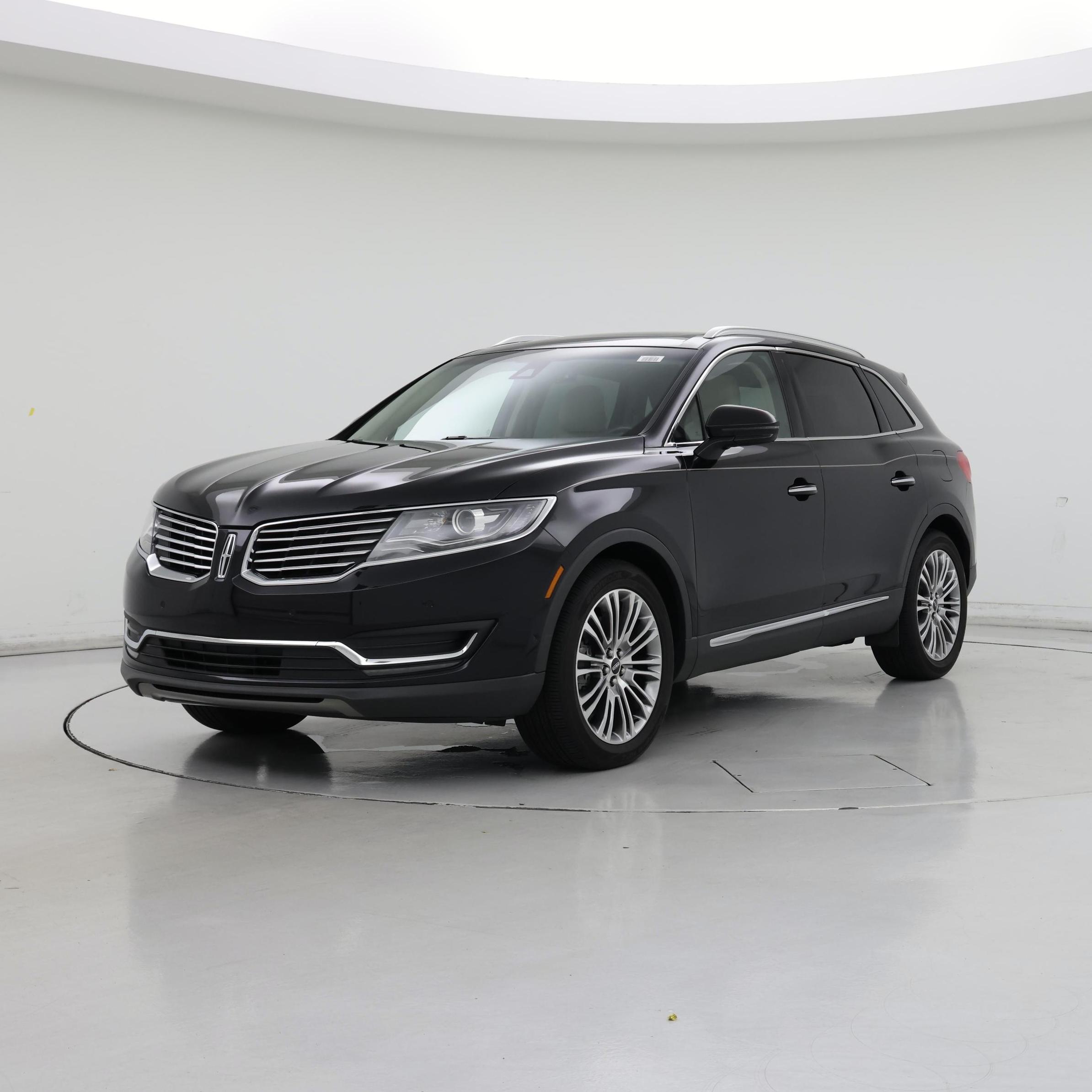 Thumbnail: 2017 Lincoln MKX - 4
