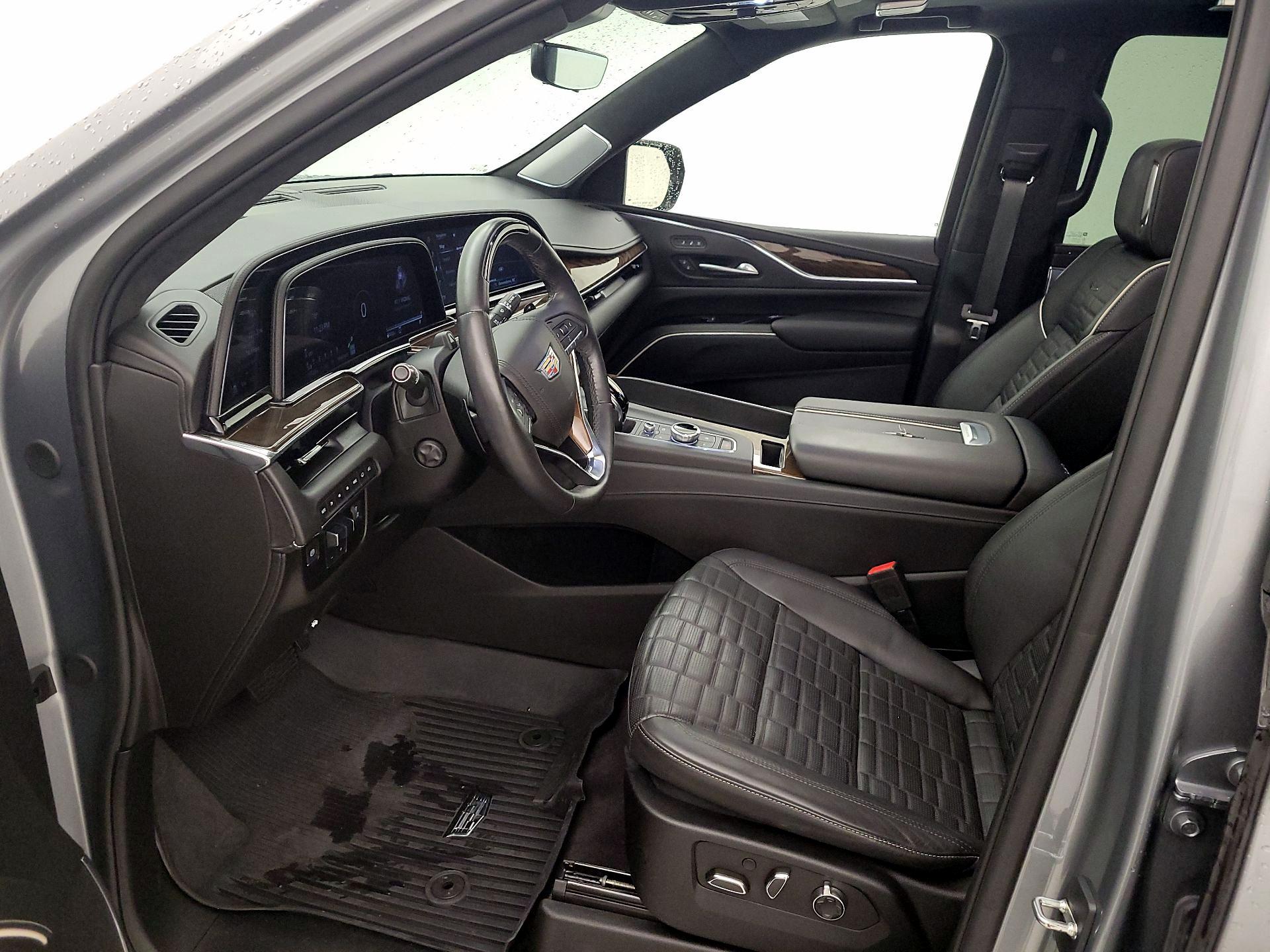 Thumbnail: 2023 Cadillac Escalade - 11