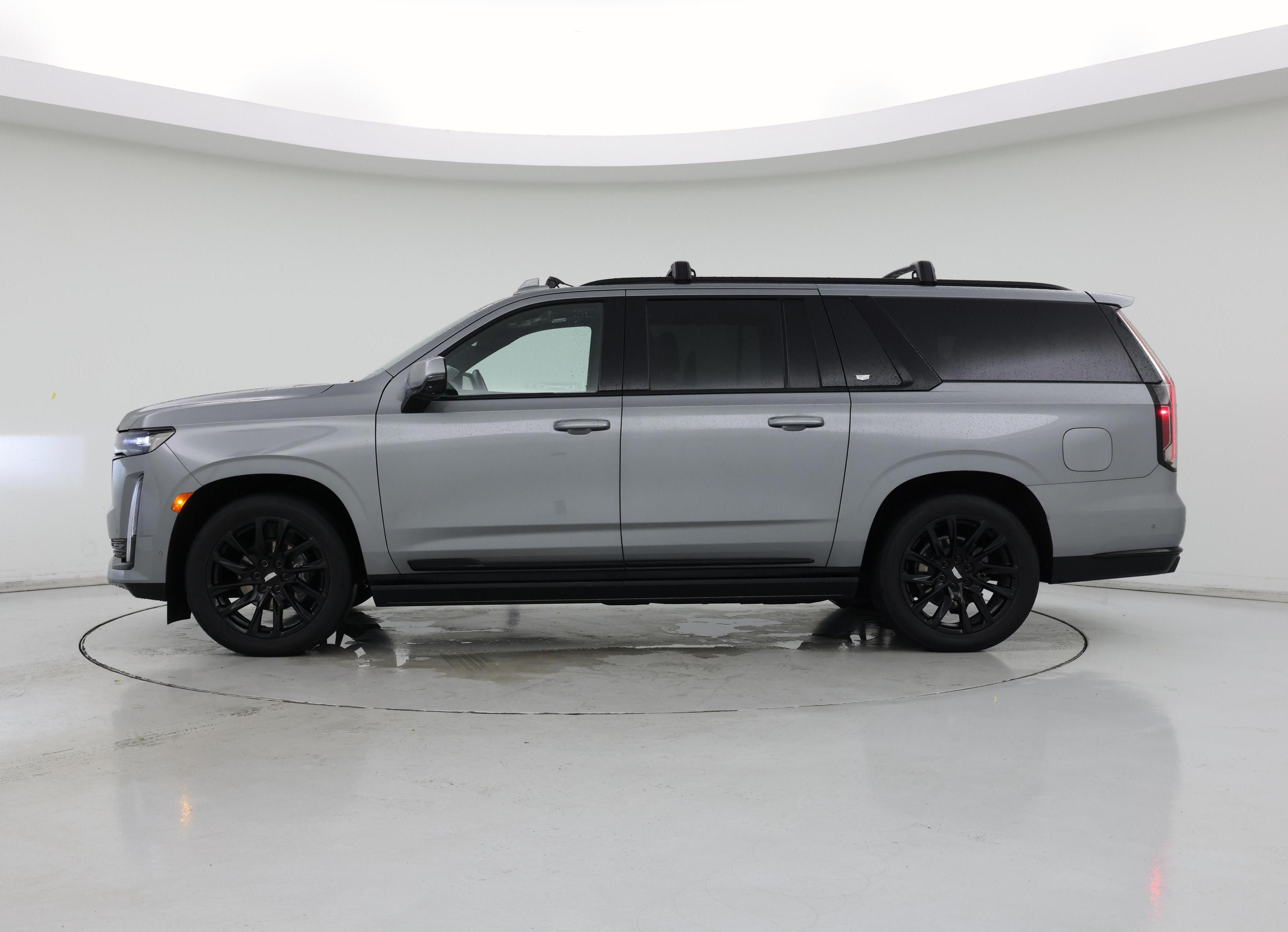 Thumbnail: 2023 Cadillac Escalade - 3