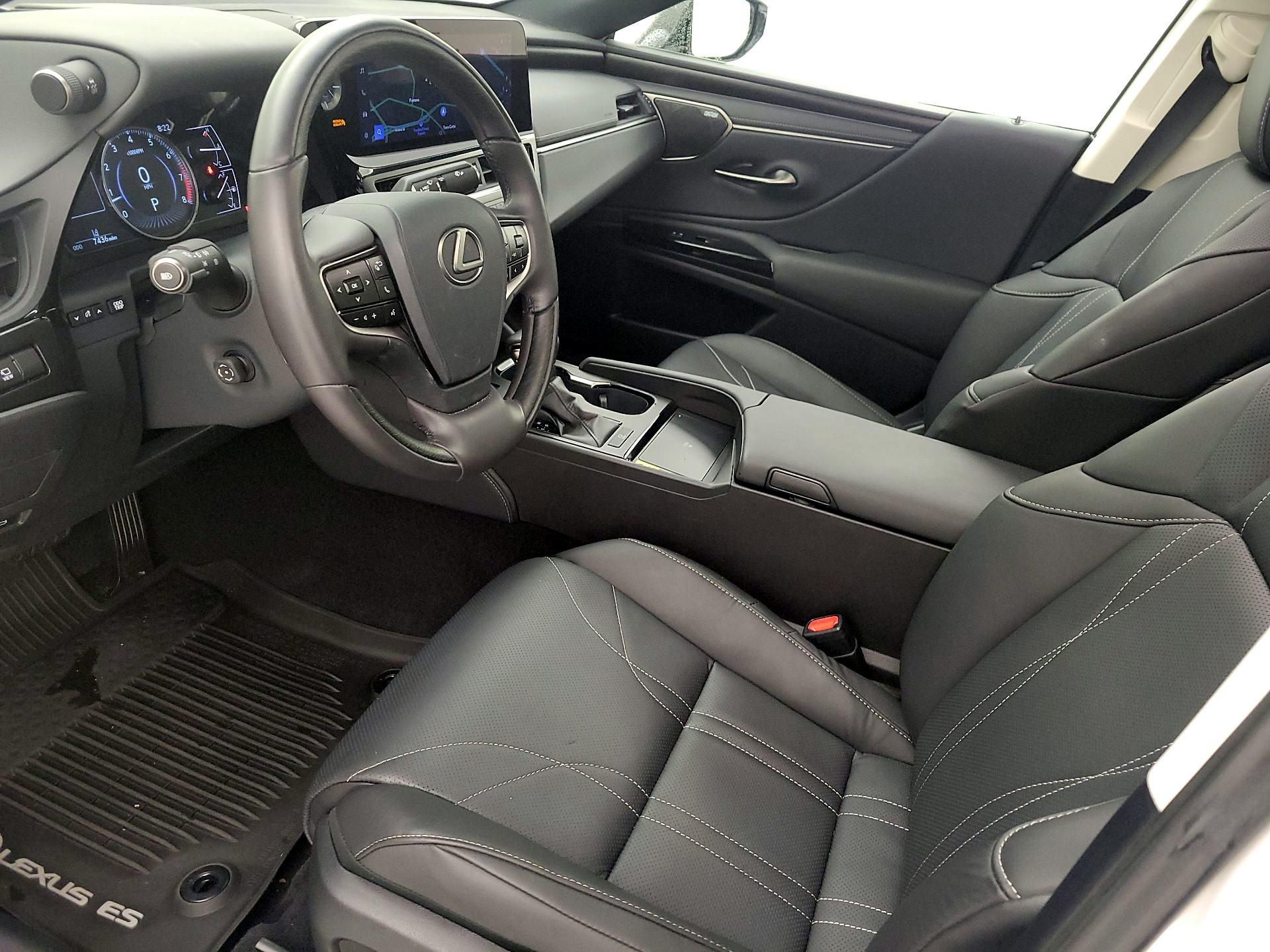 Thumbnail: 2025 Lexus ES - 11