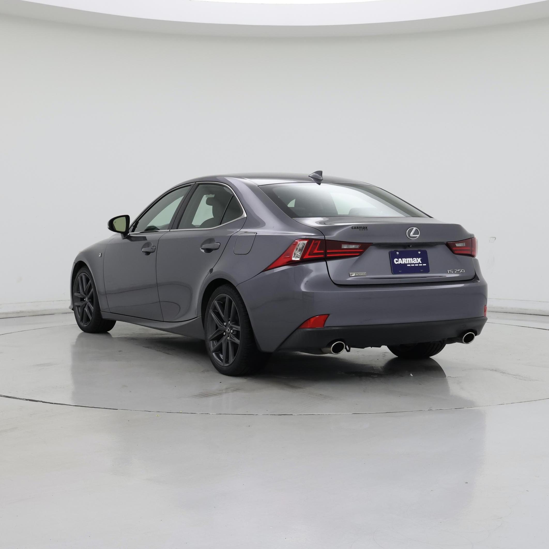 Thumbnail: 2015 Lexus IS - 2