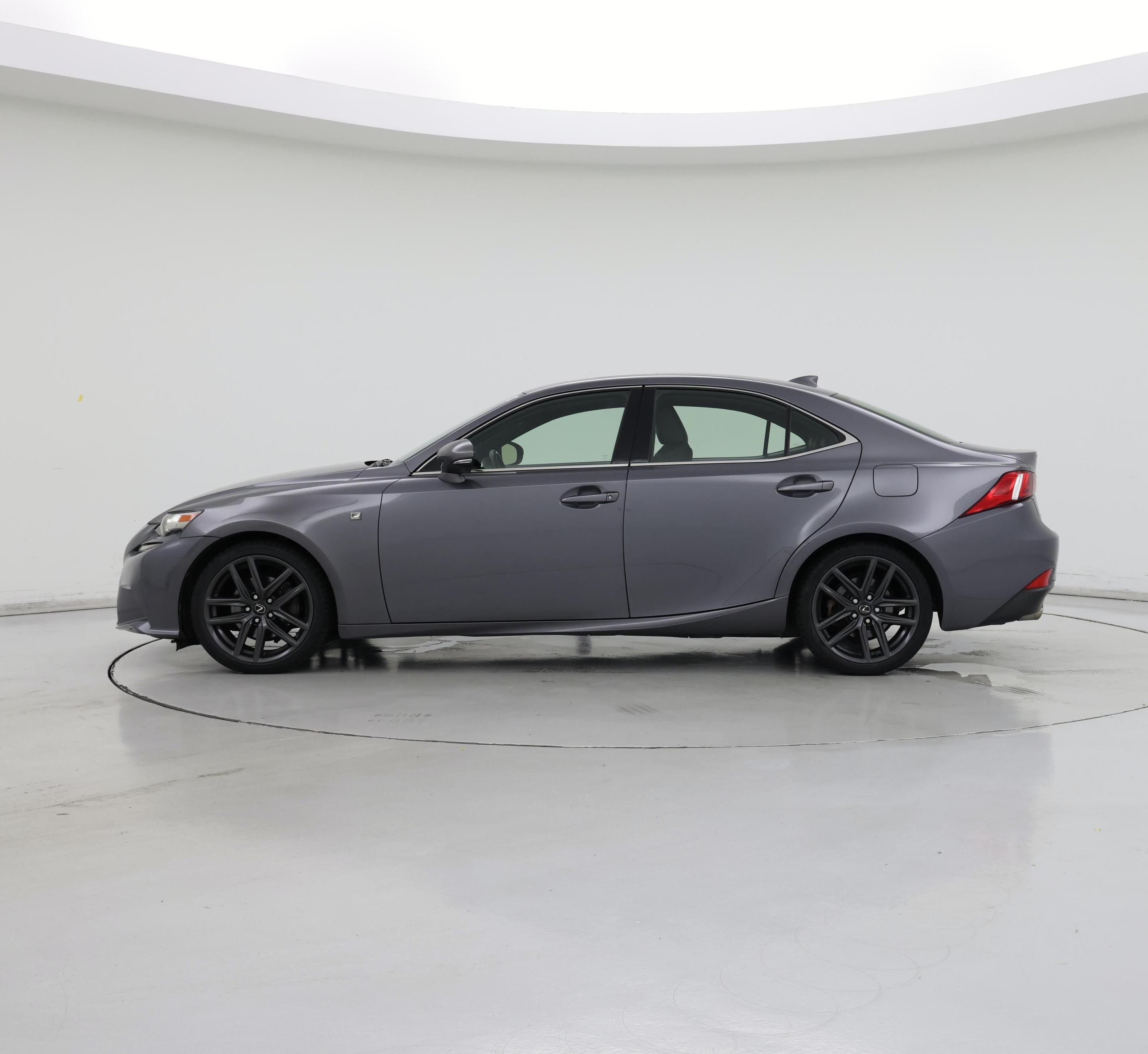 Thumbnail: 2015 Lexus IS - 3