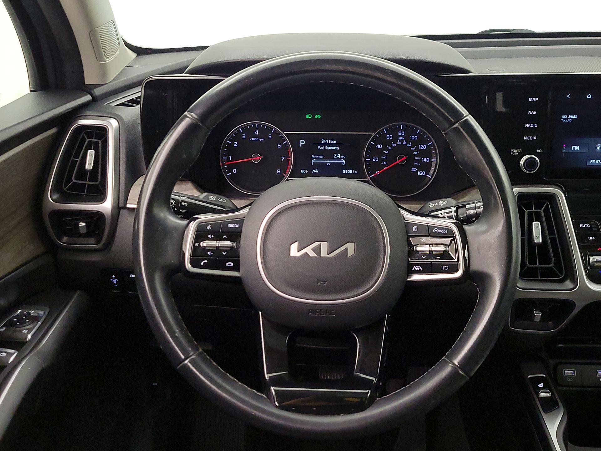 Thumbnail: 2022 Kia Sorento - 10