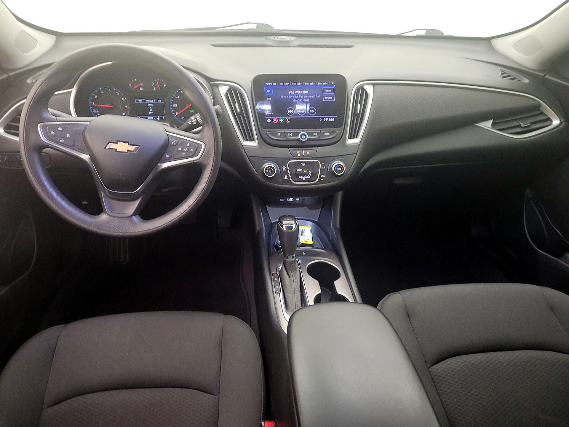 Thumbnail: 2020 Chevrolet Malibu - 9