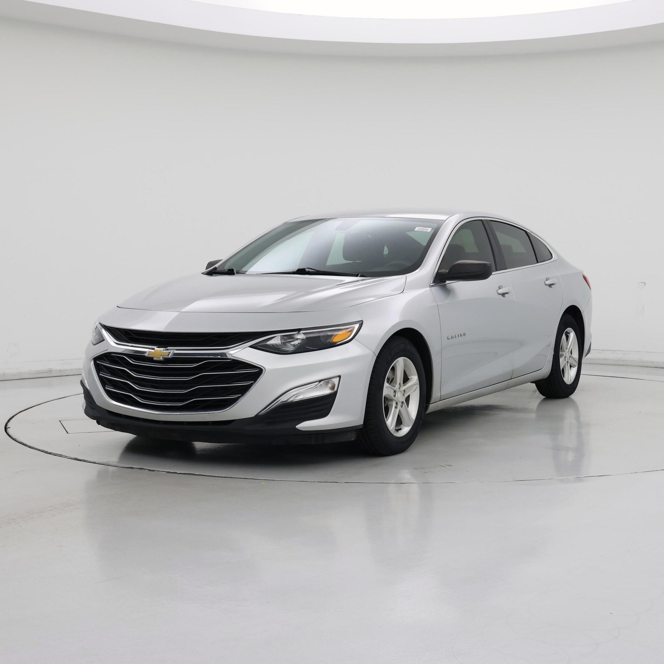 Thumbnail: 2020 Chevrolet Malibu - 4
