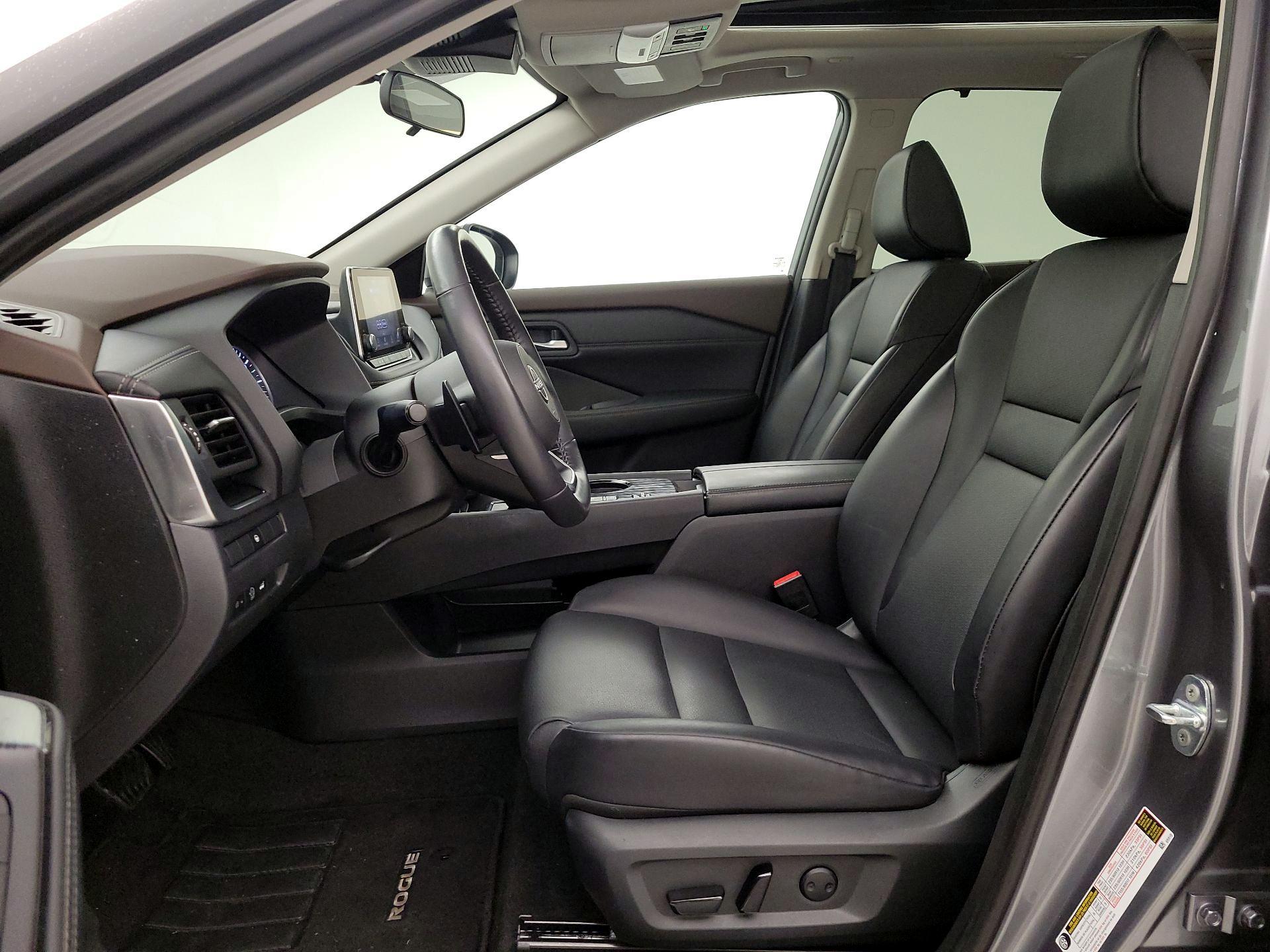 Thumbnail: 2023 Nissan Rogue - 11