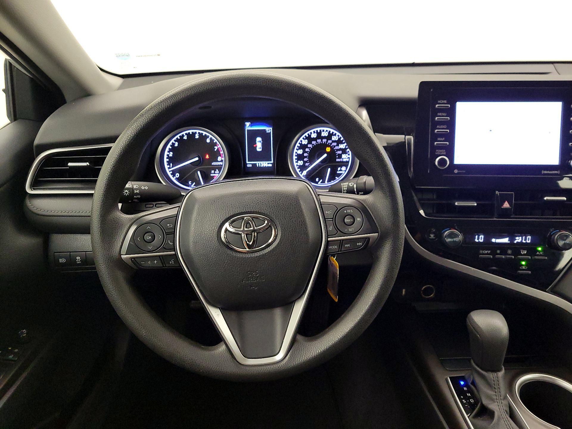 Thumbnail: 2022 Toyota Camry - 10