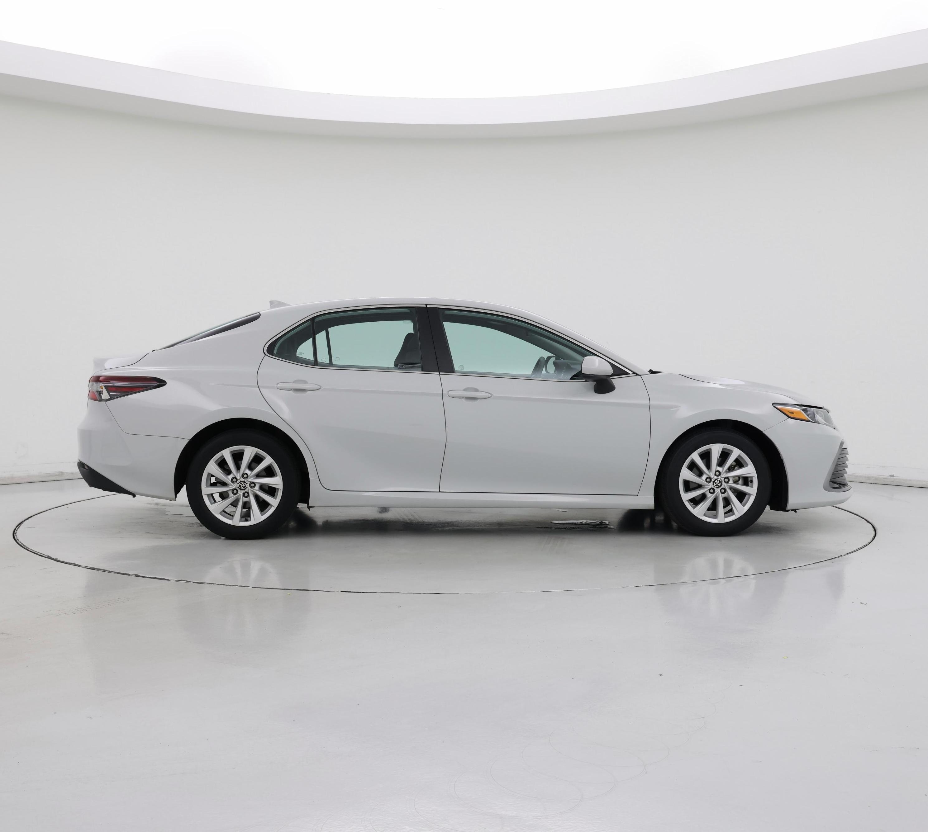 Thumbnail: 2022 Toyota Camry - 7