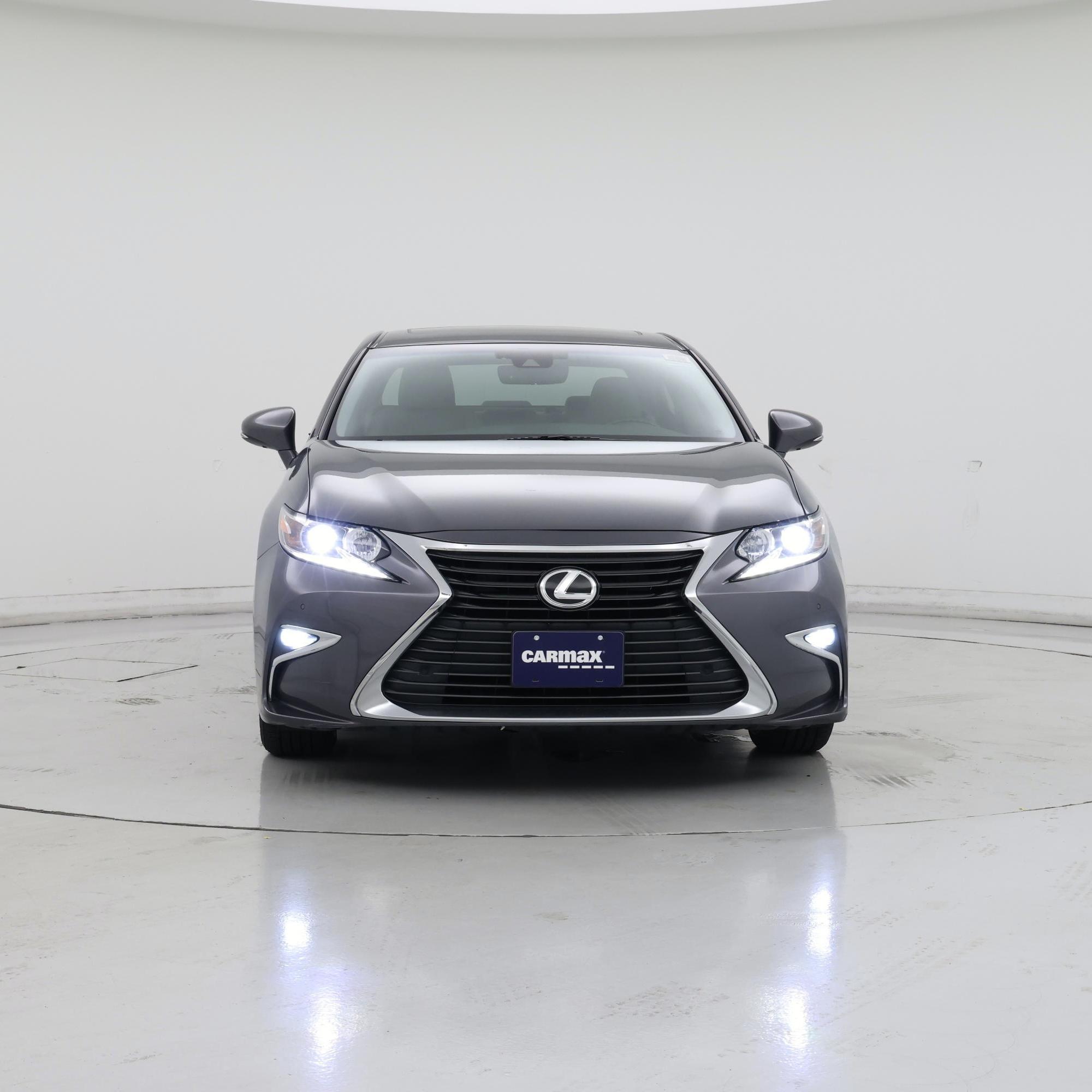 Thumbnail: 2017 Lexus ES - 5