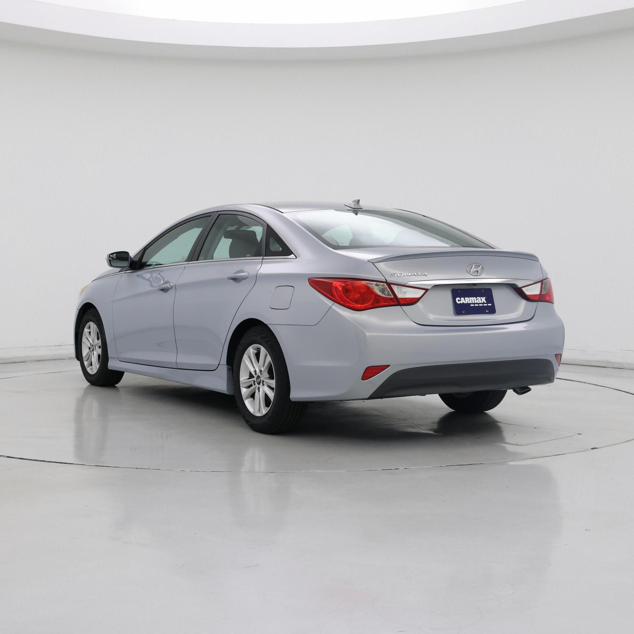 Thumbnail: 2014 Hyundai Sonata - 2