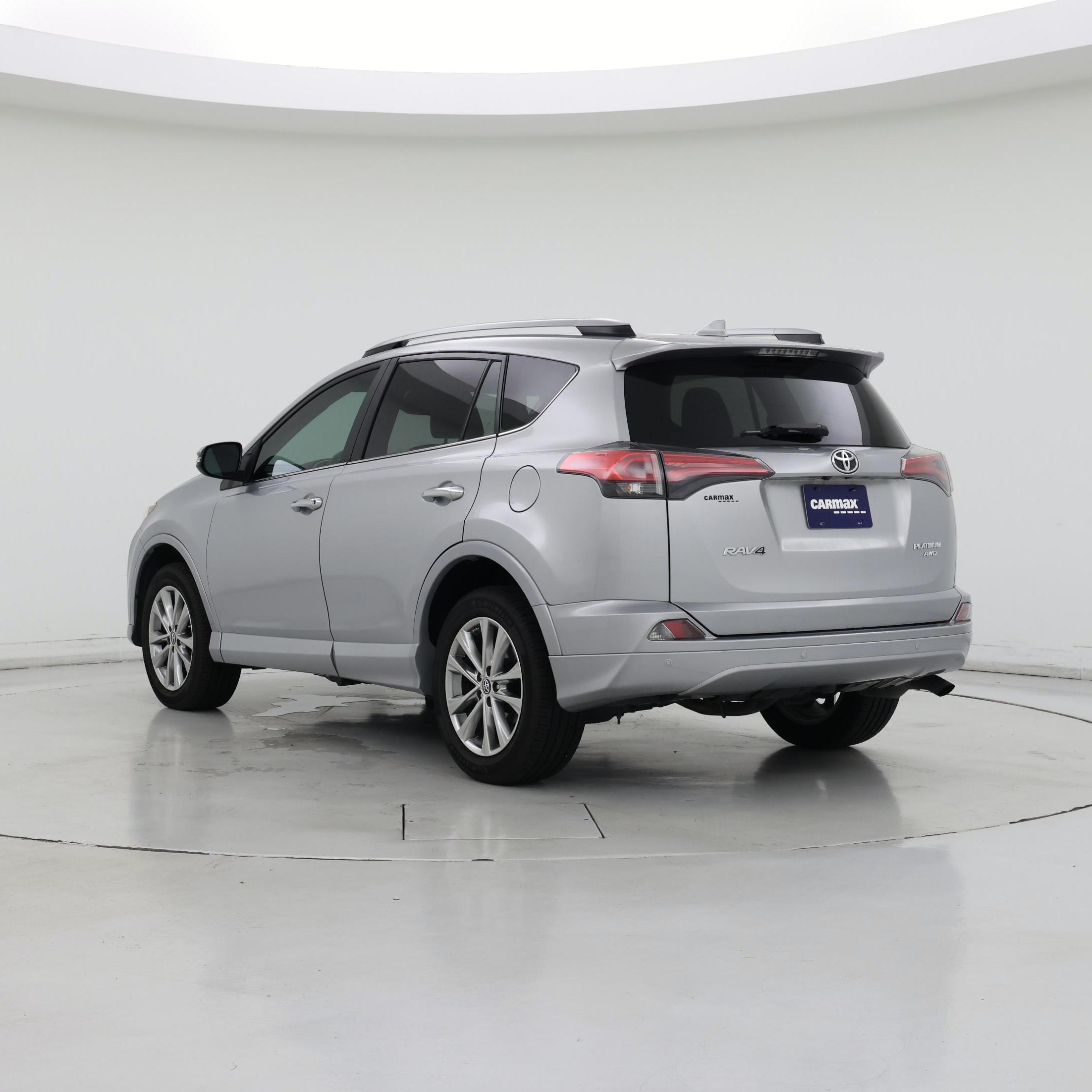 Thumbnail: 2017 Toyota RAV4 - 2