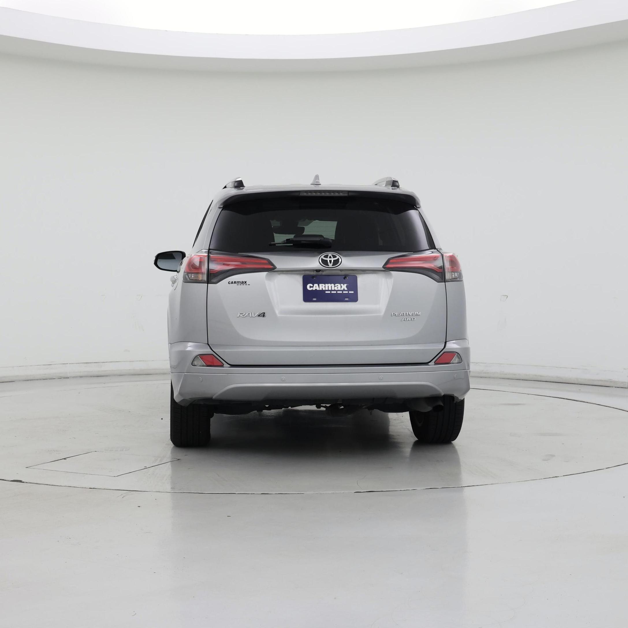 Thumbnail: 2017 Toyota RAV4 - 6