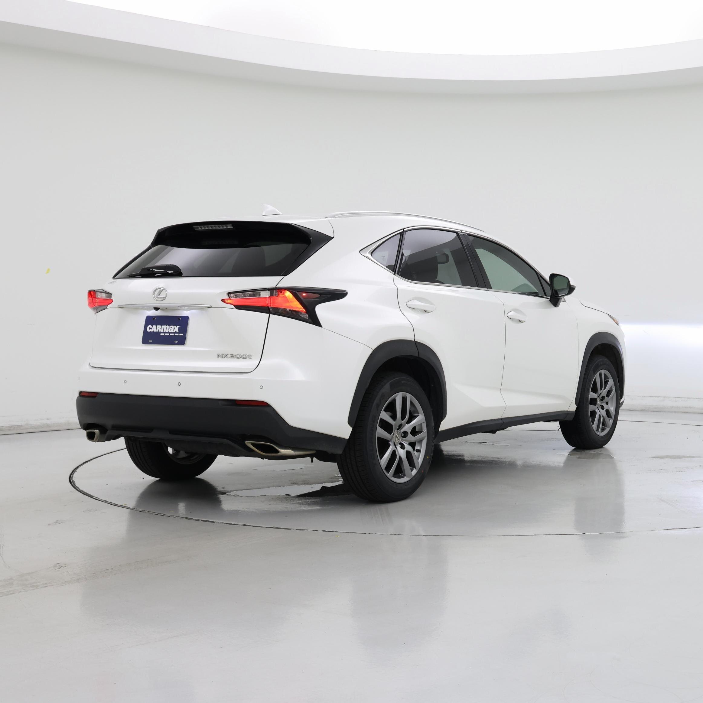 Thumbnail: 2016 Lexus NX - 8