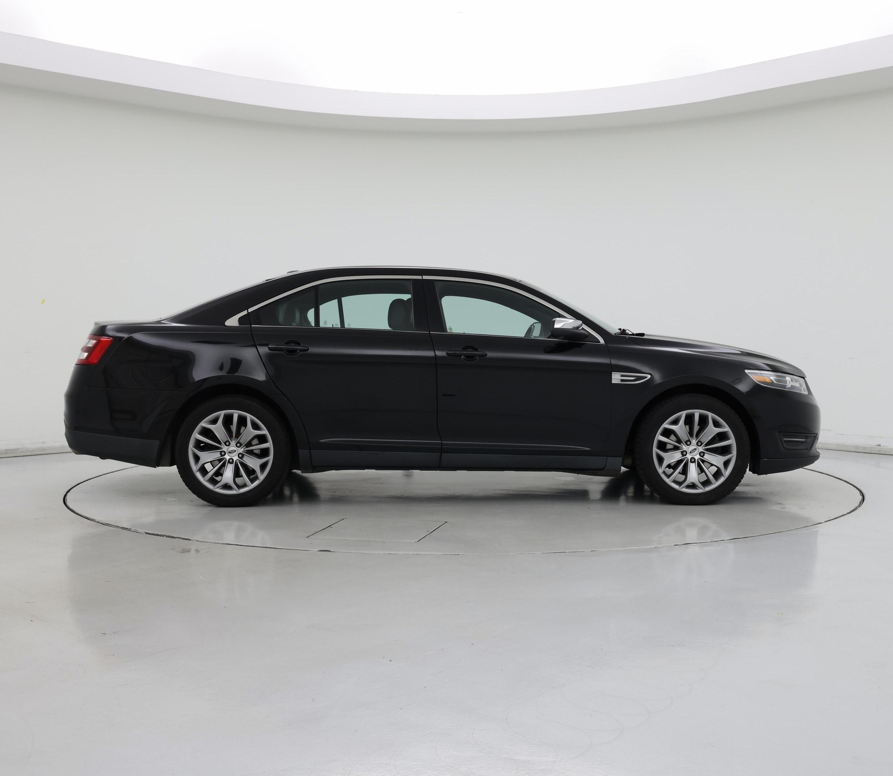 Thumbnail: 2016 Ford Taurus - 7