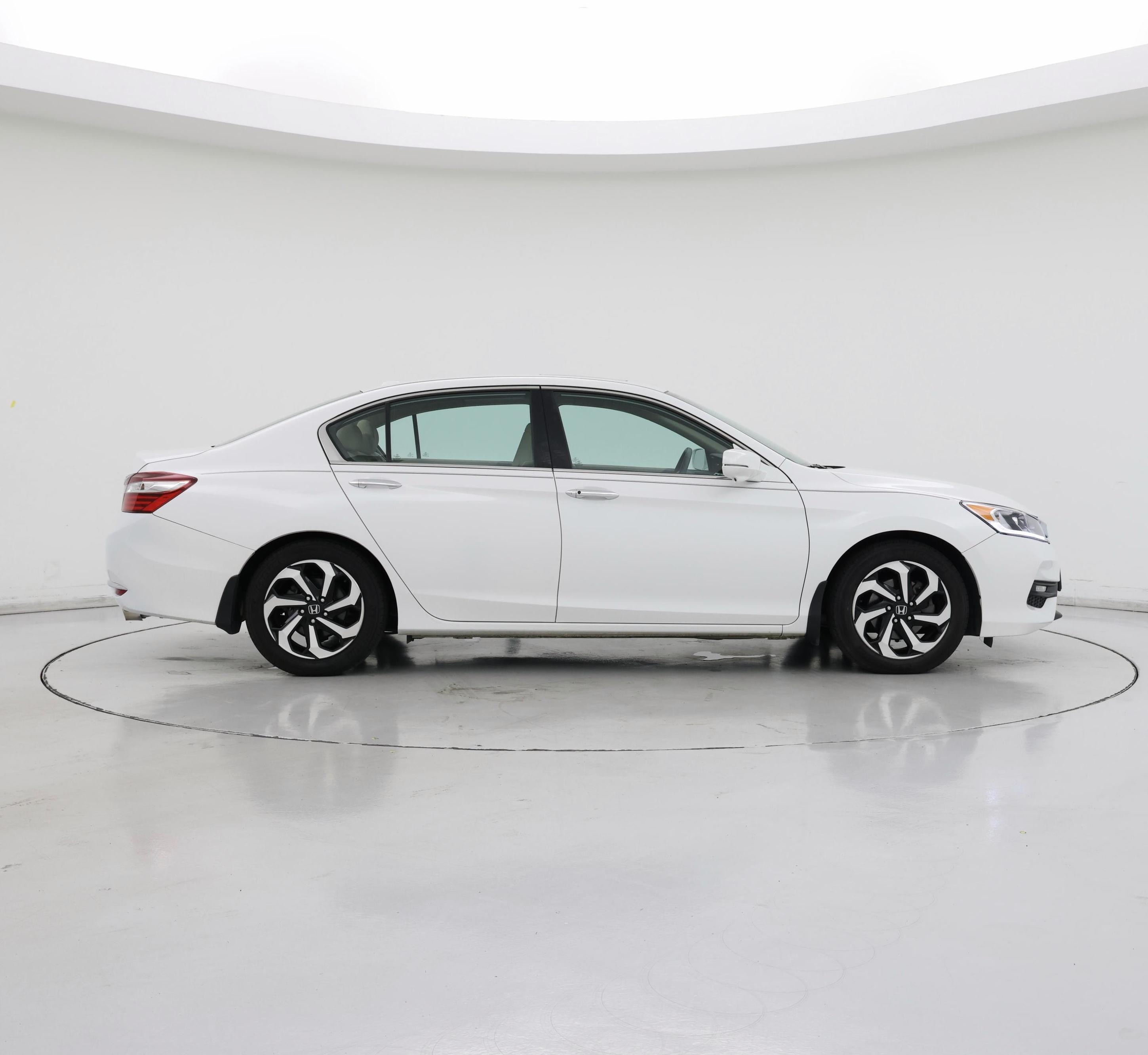 Thumbnail: 2016 Honda Accord - 7