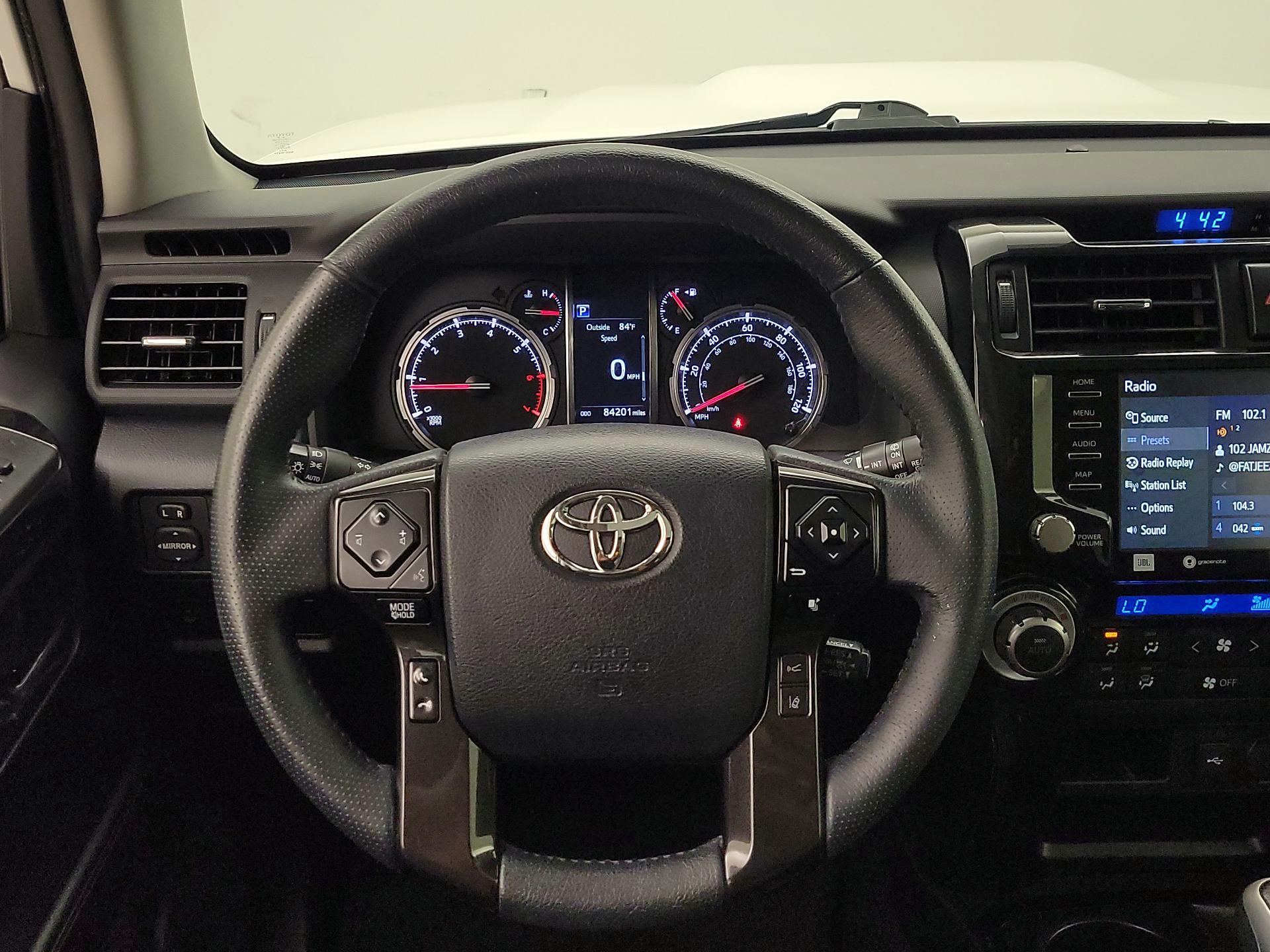 Thumbnail: 2020 Toyota 4Runner - 10