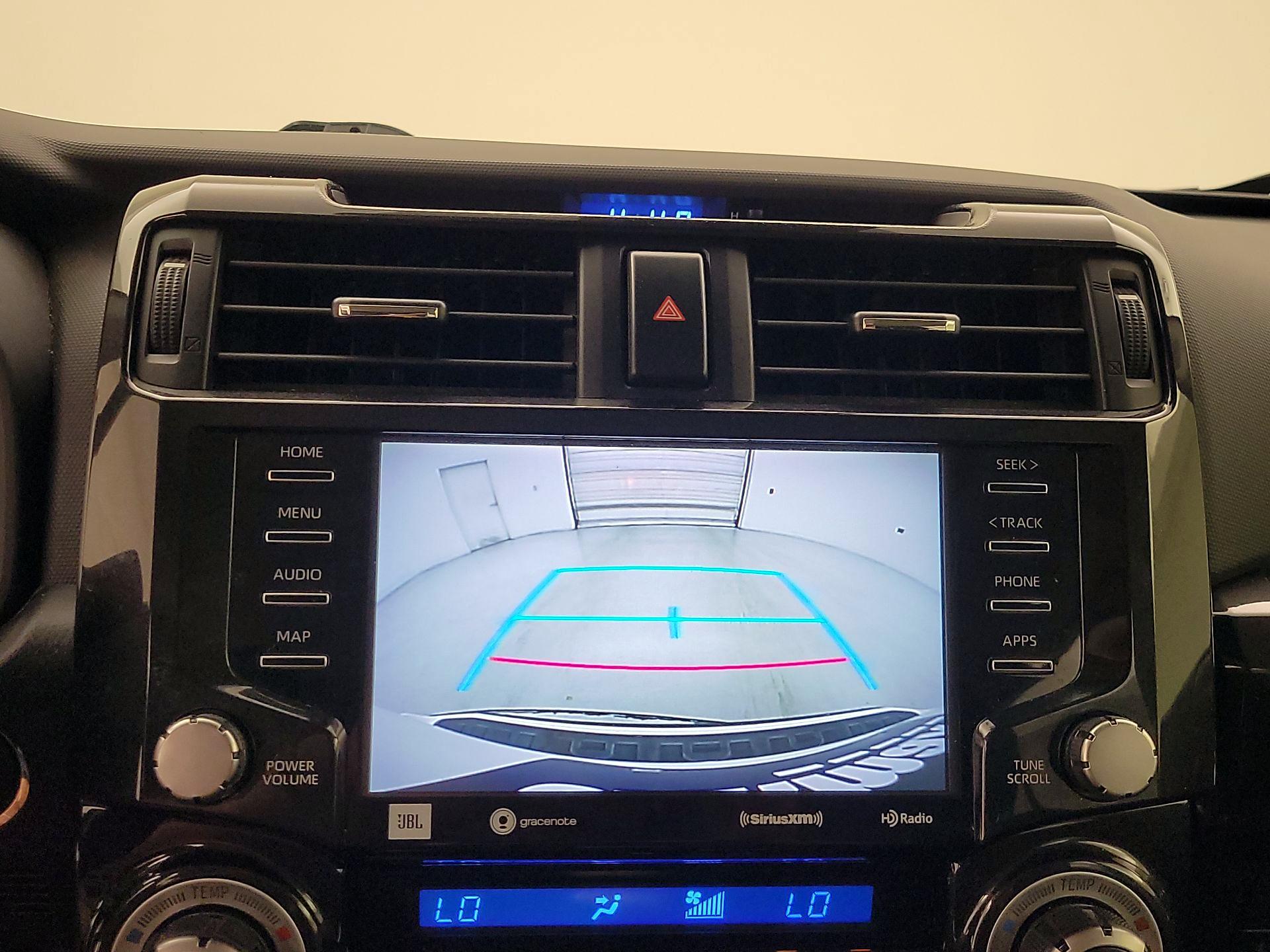 Thumbnail: 2020 Toyota 4Runner - 15