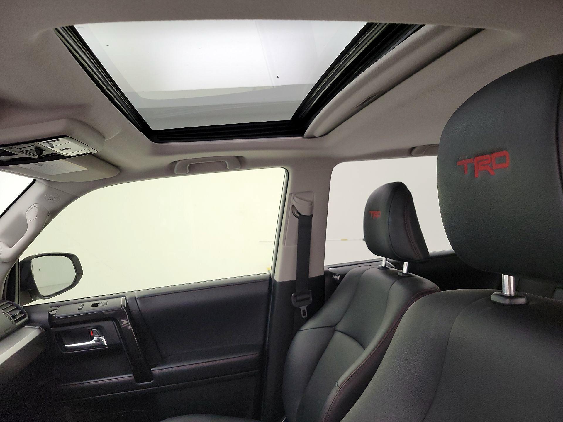 Thumbnail: 2020 Toyota 4Runner - 20