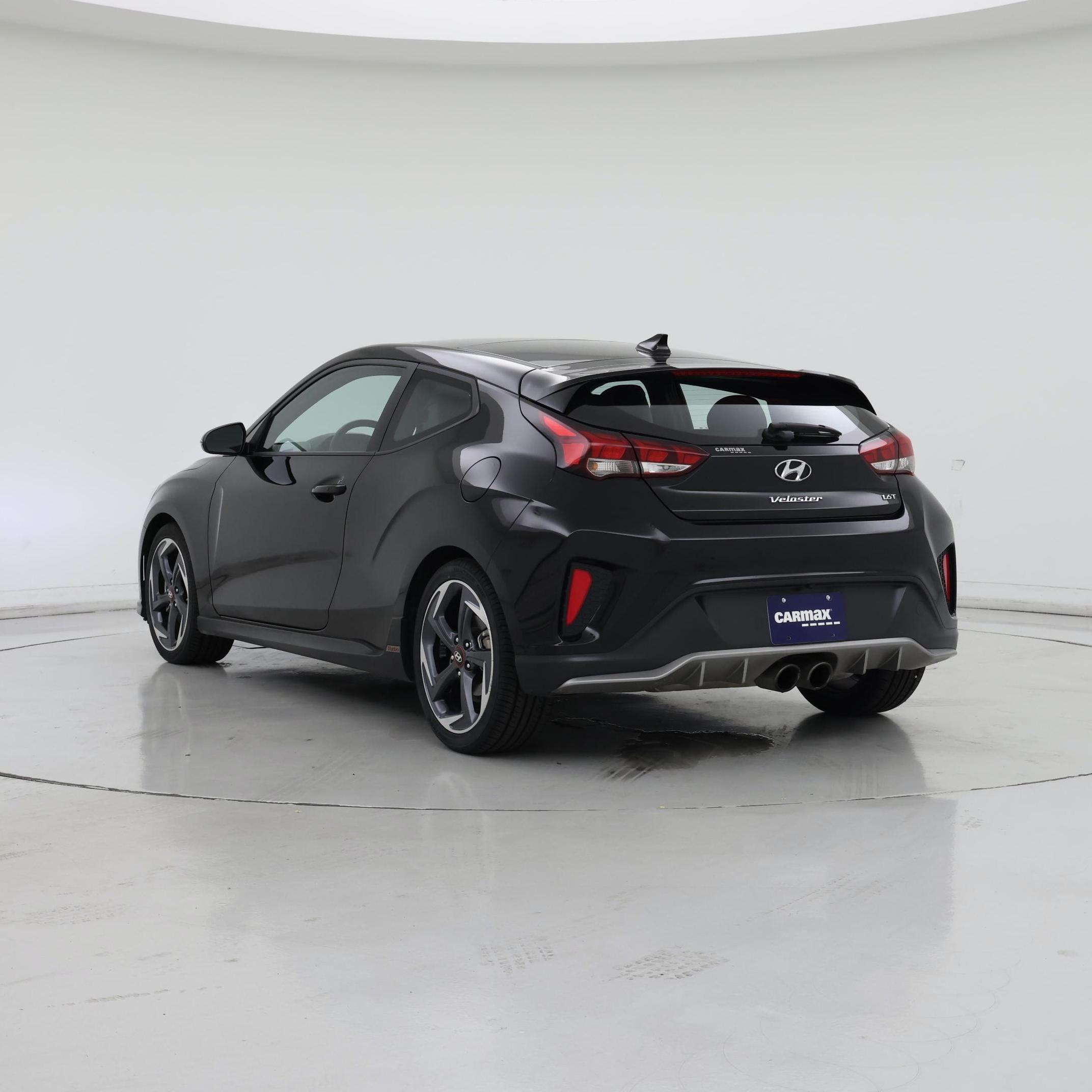 Thumbnail: 2019 Hyundai Veloster - 2