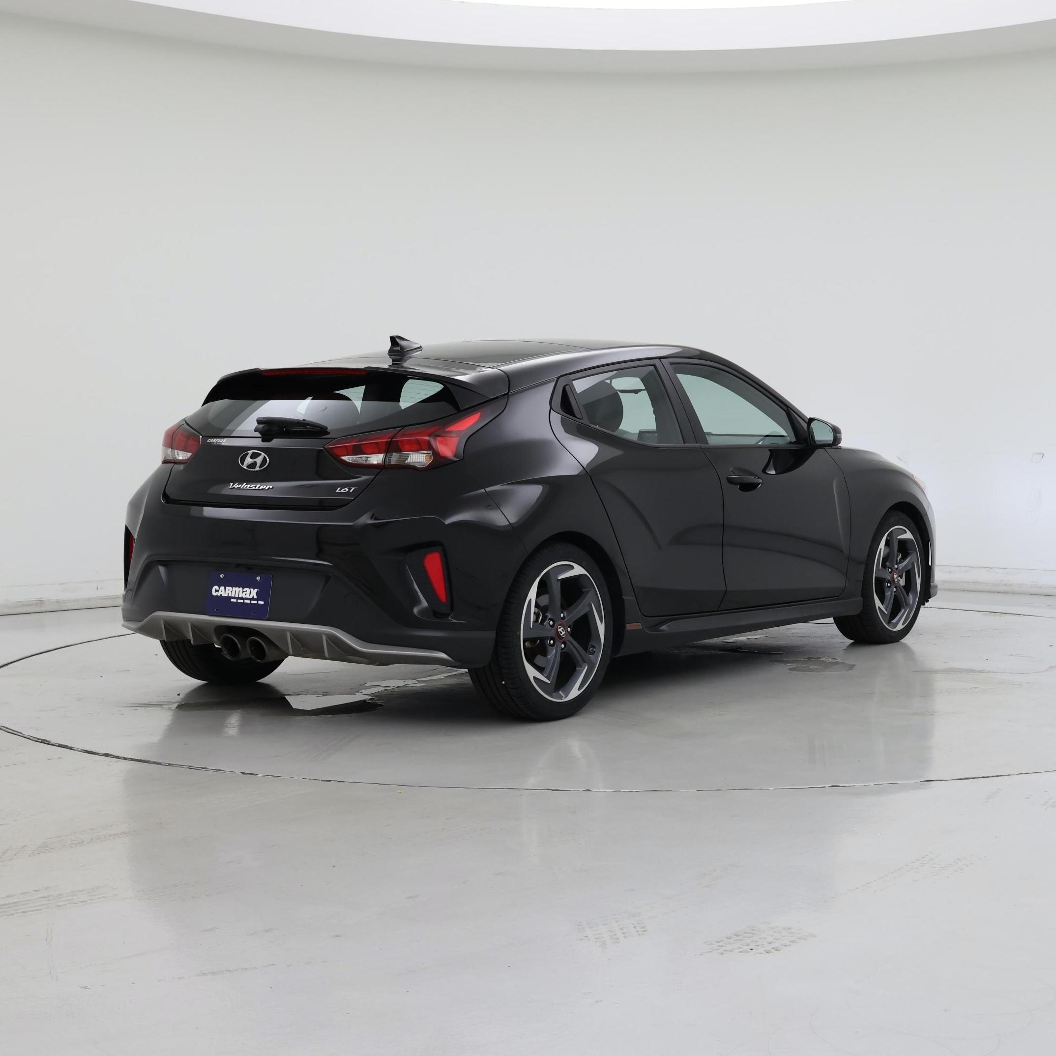 Thumbnail: 2019 Hyundai Veloster - 8