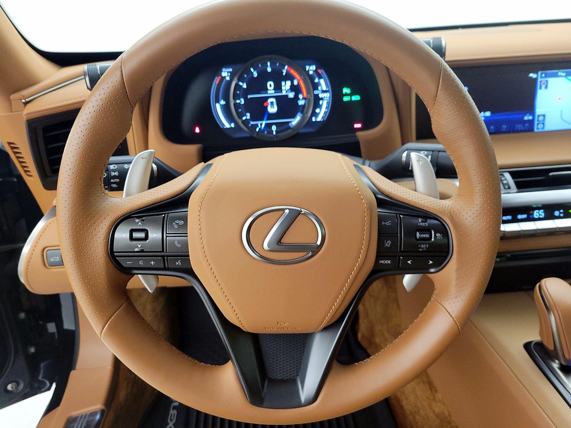 Thumbnail: 2021 Lexus LC - 10