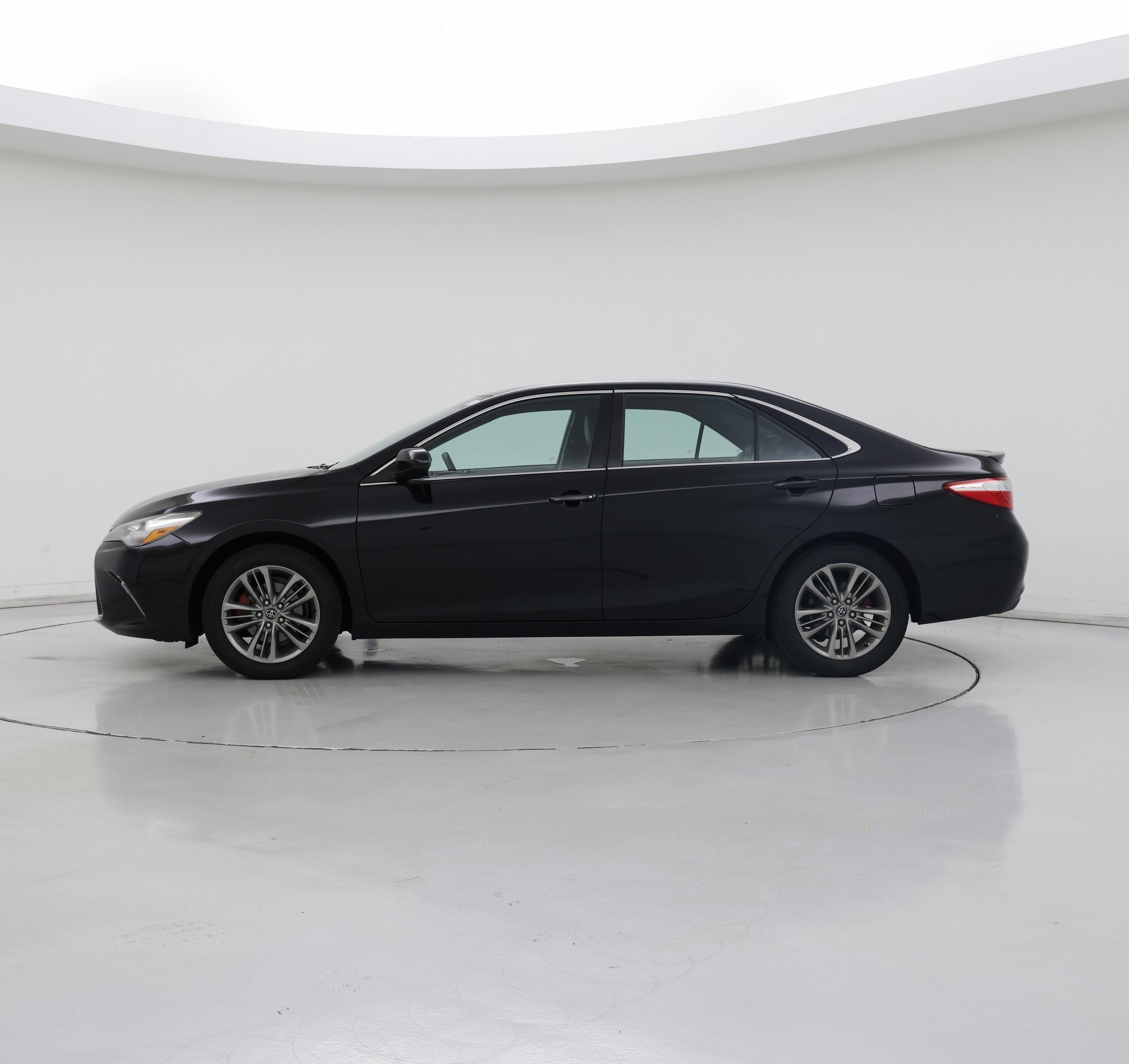 Thumbnail: 2017 Toyota Camry - 3