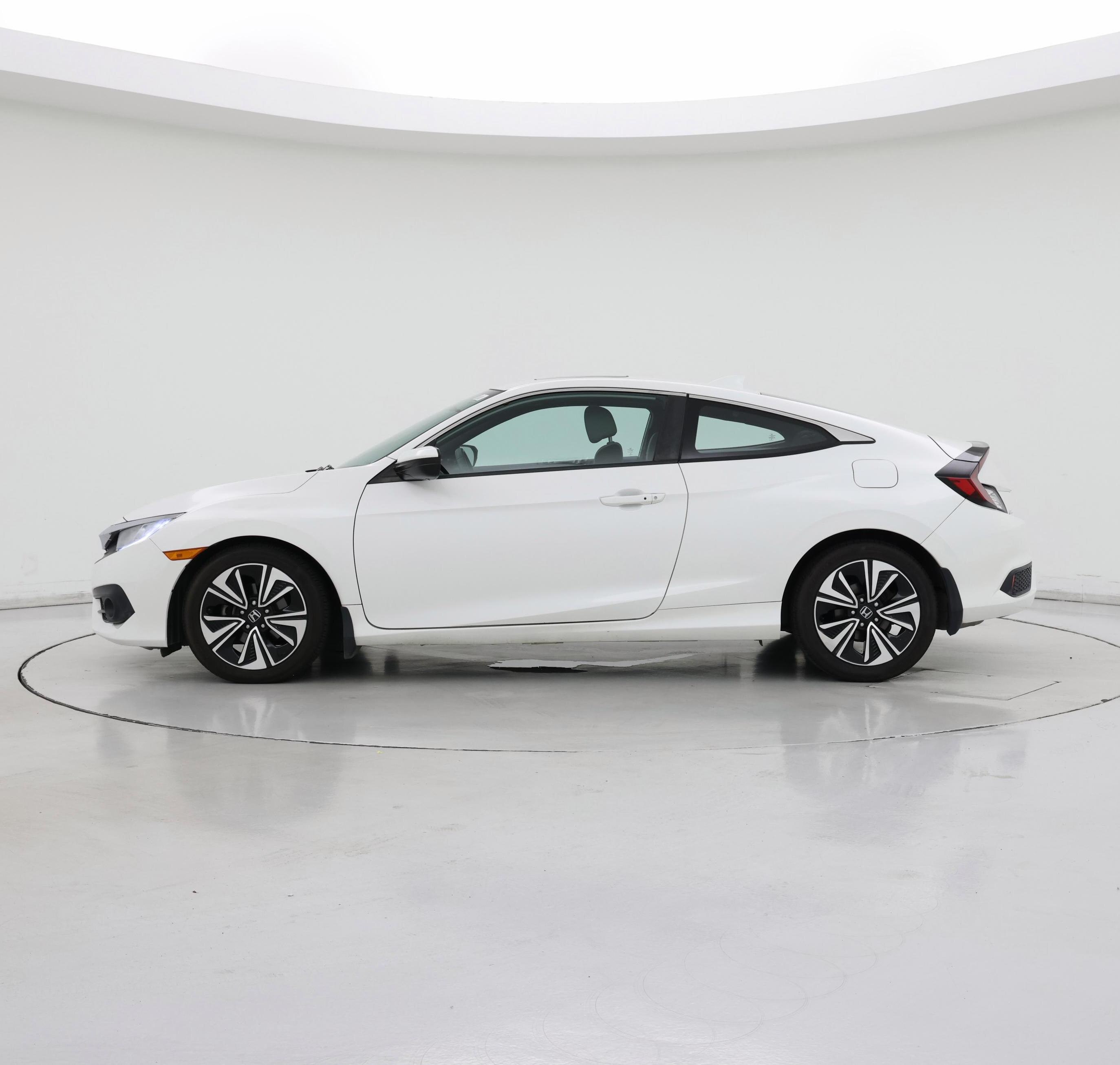 Thumbnail: 2016 Honda Civic - 3