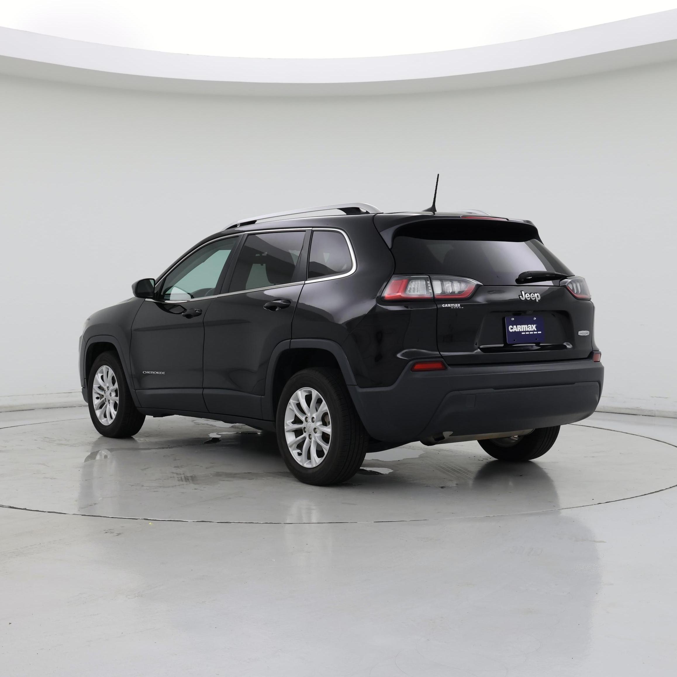Thumbnail: 2019 Jeep Cherokee - 2