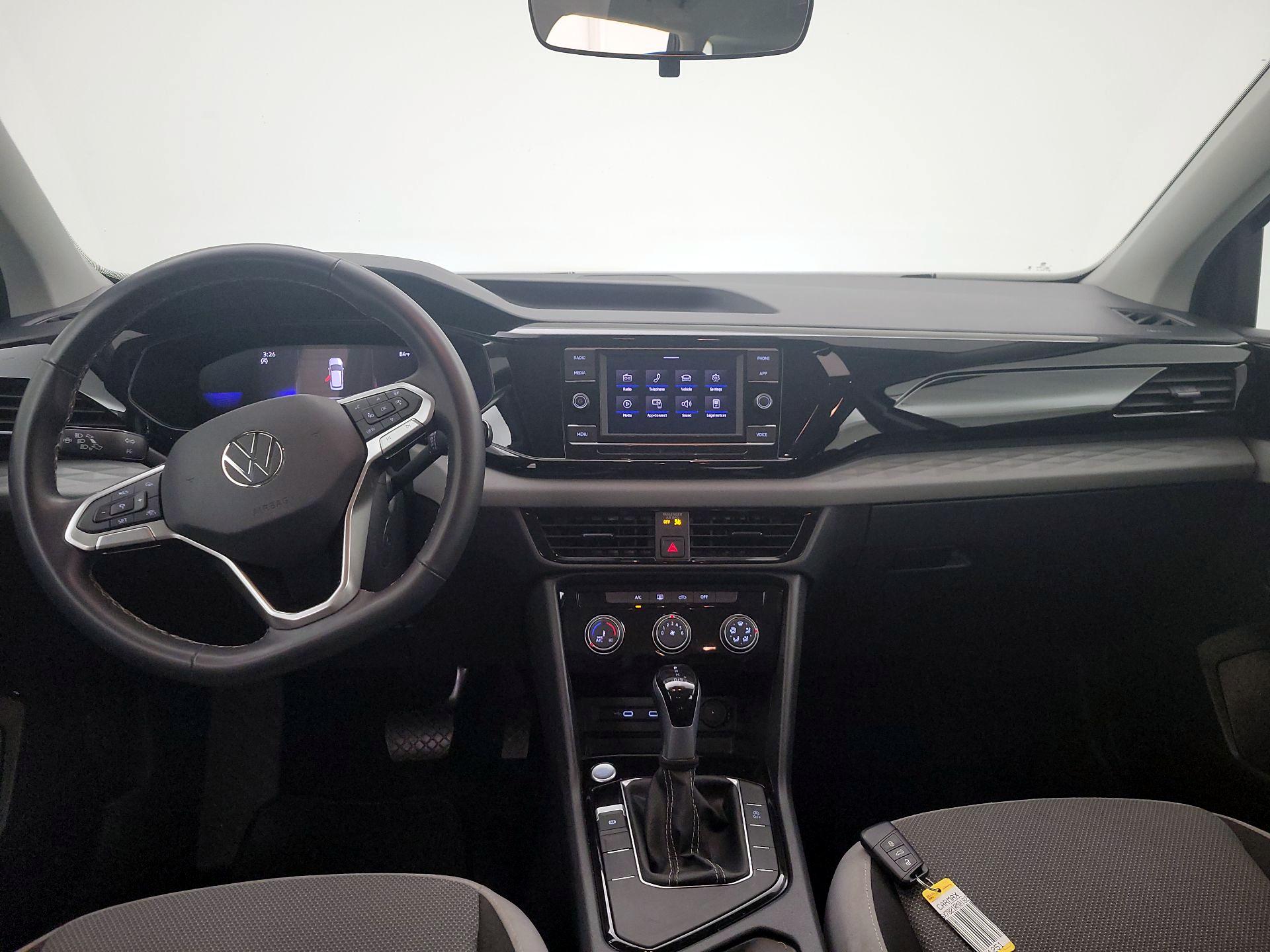 Thumbnail: 2024 Volkswagen Taos - 9