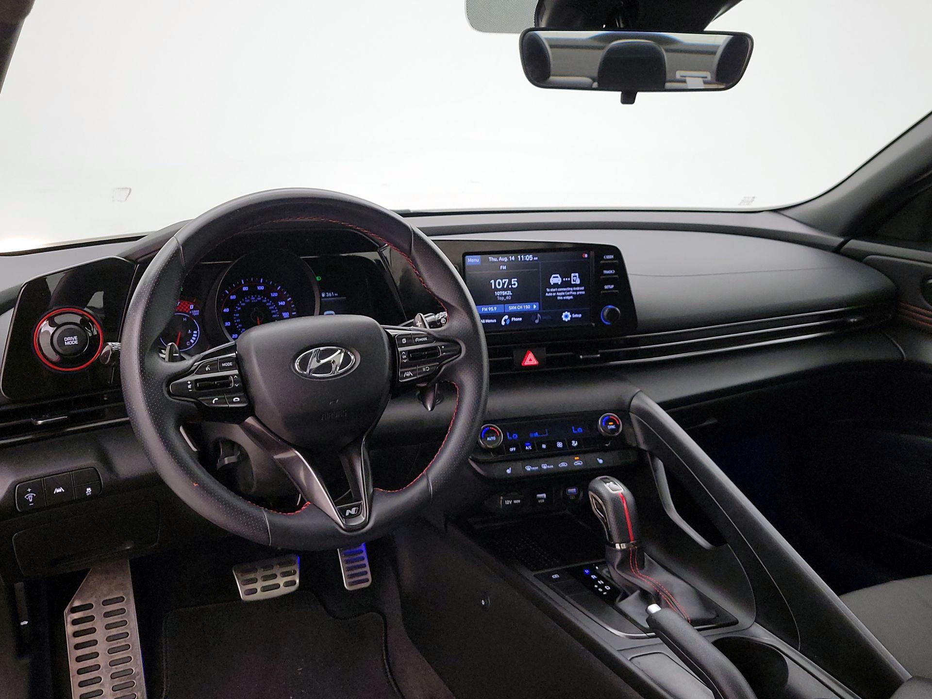 Thumbnail: 2022 Hyundai Elantra - 9