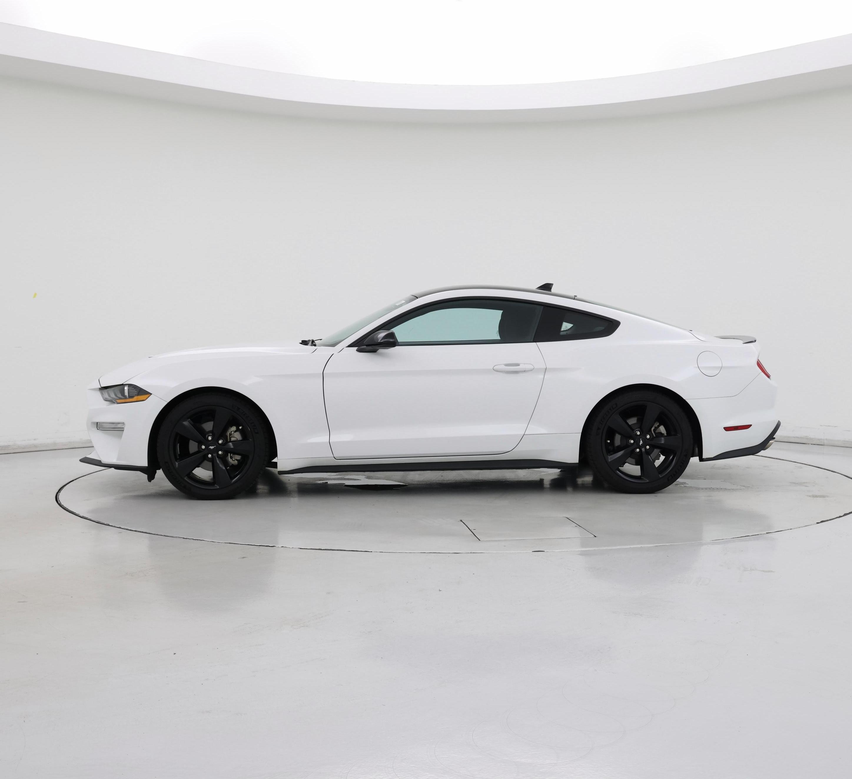 Thumbnail: 2022 Ford Mustang - 3