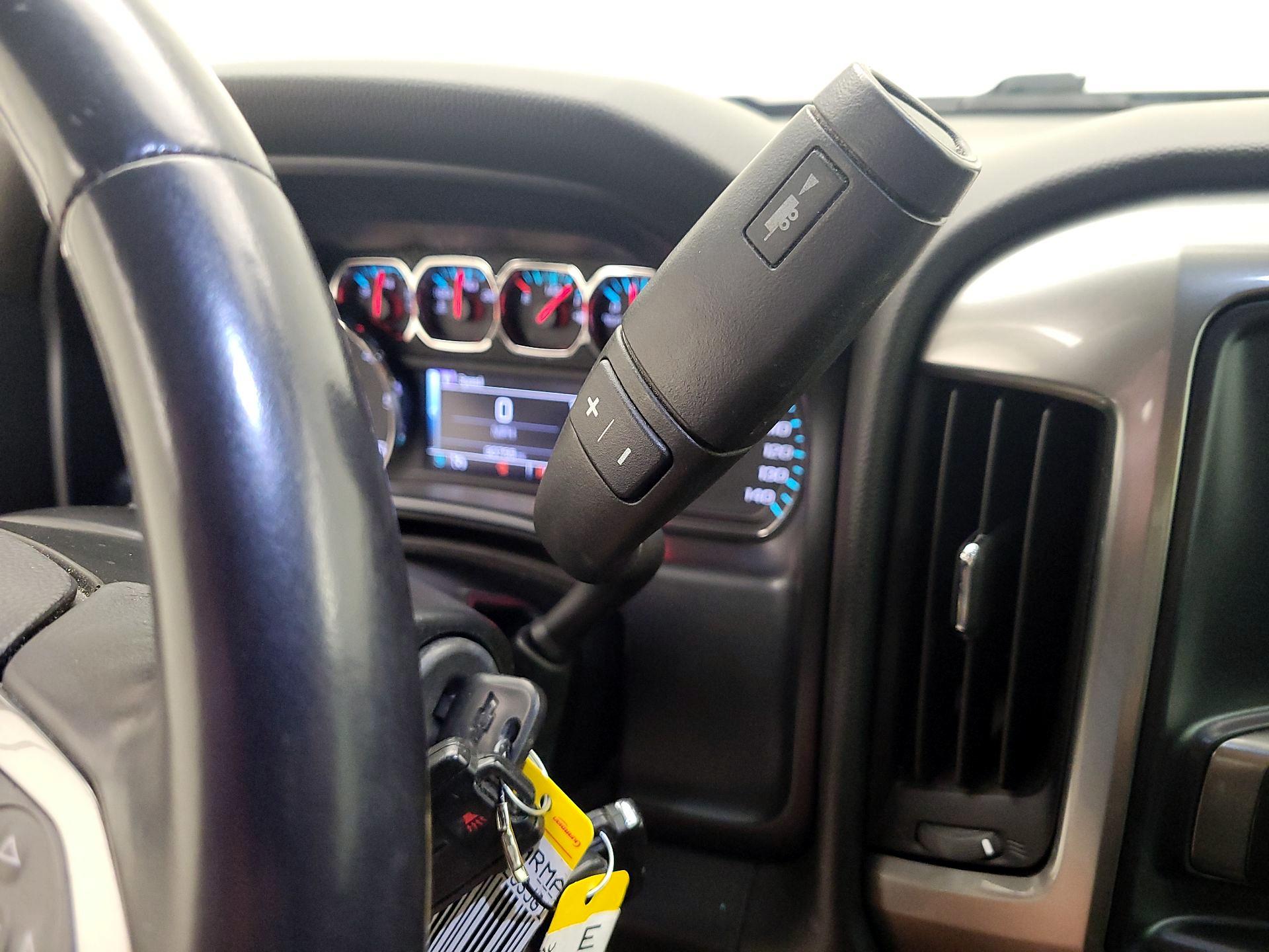 Thumbnail: 2018 Chevrolet Silverado 1500 - 17
