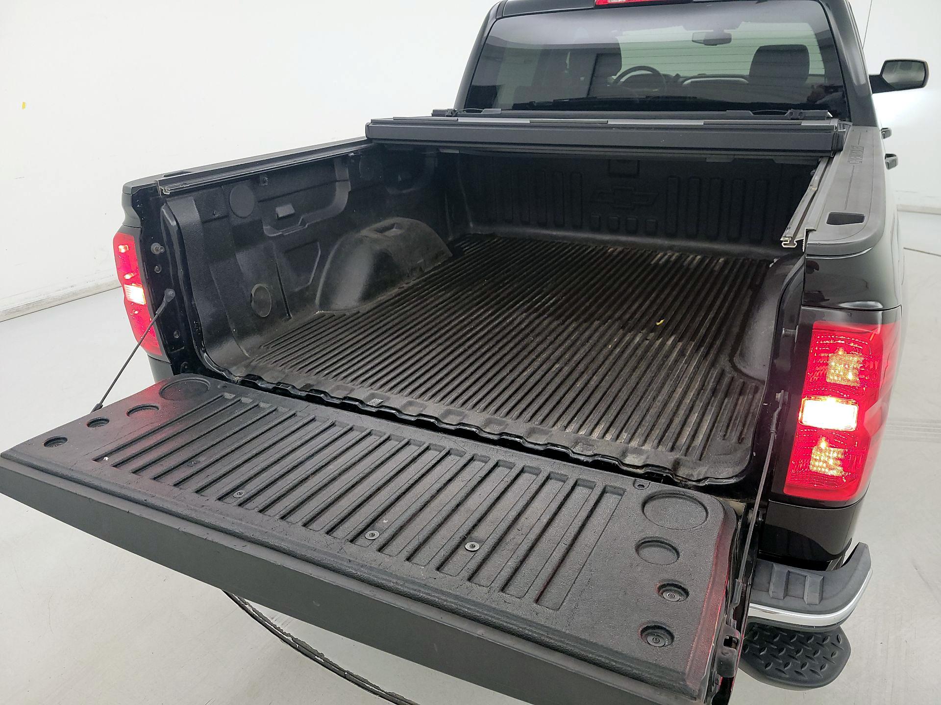 Thumbnail: 2018 Chevrolet Silverado 1500 - 20