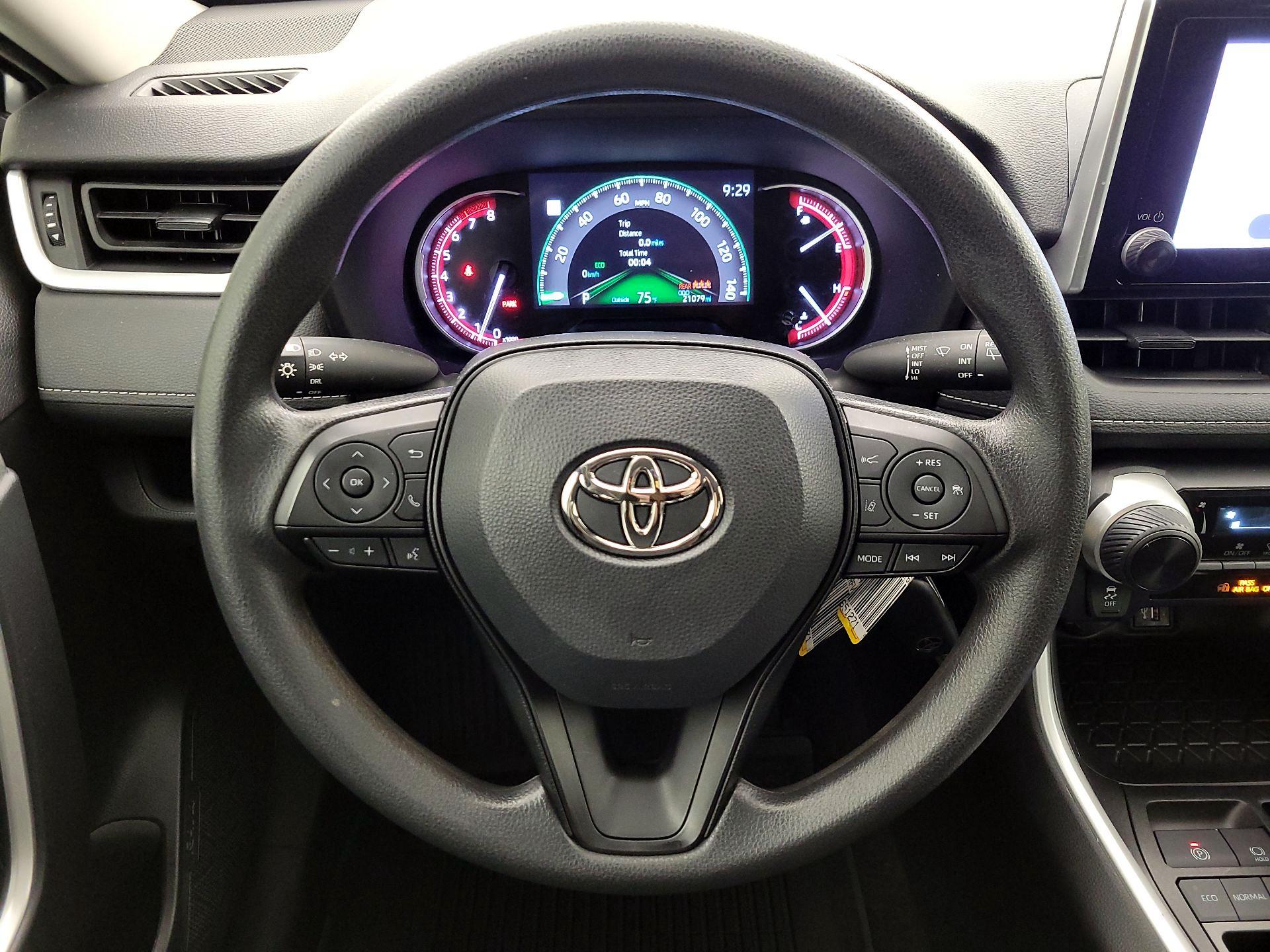 Thumbnail: 2023 Toyota RAV4 - 10