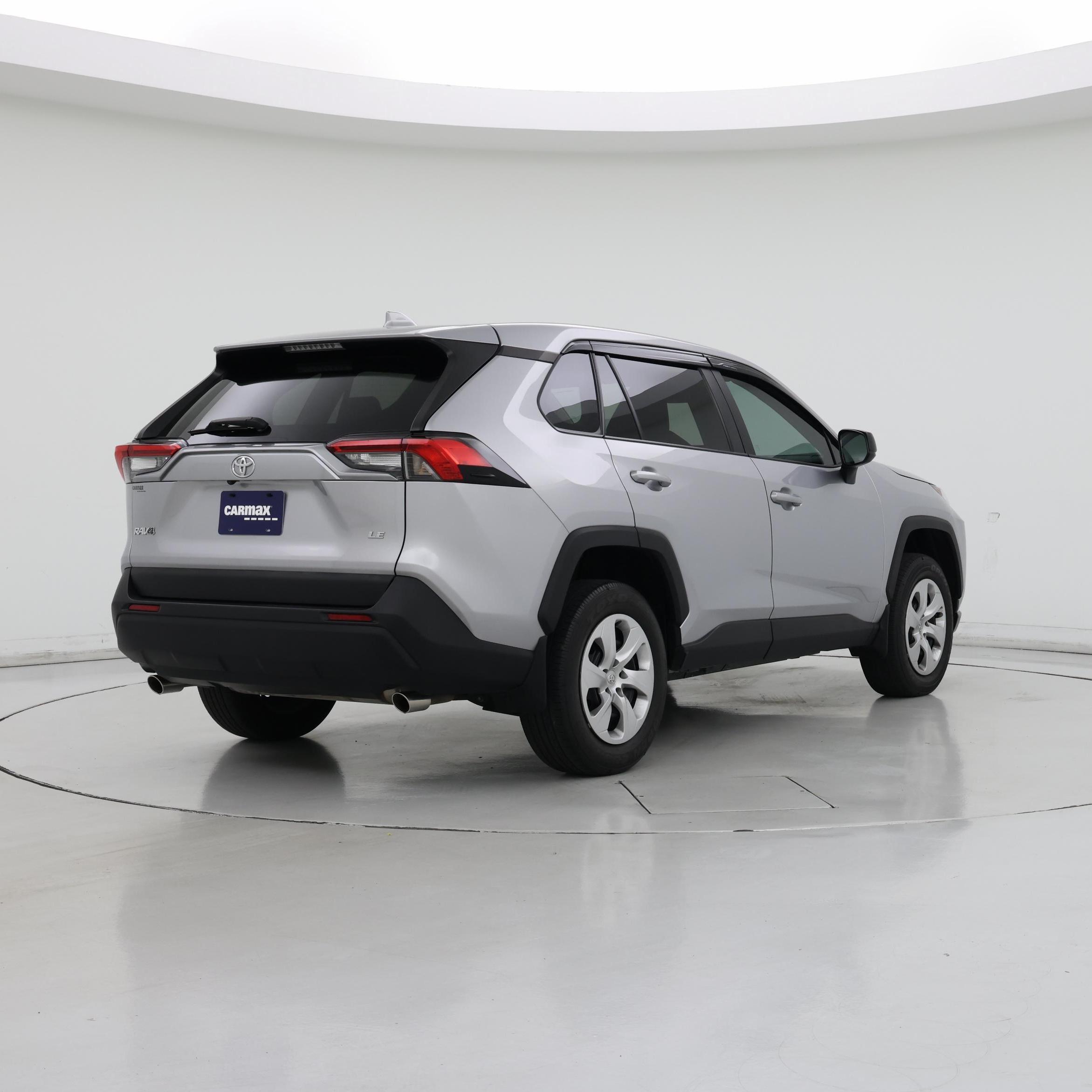 Thumbnail: 2023 Toyota RAV4 - 8